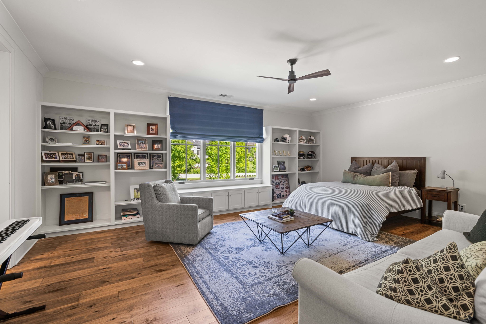 821 Windstone Blvd