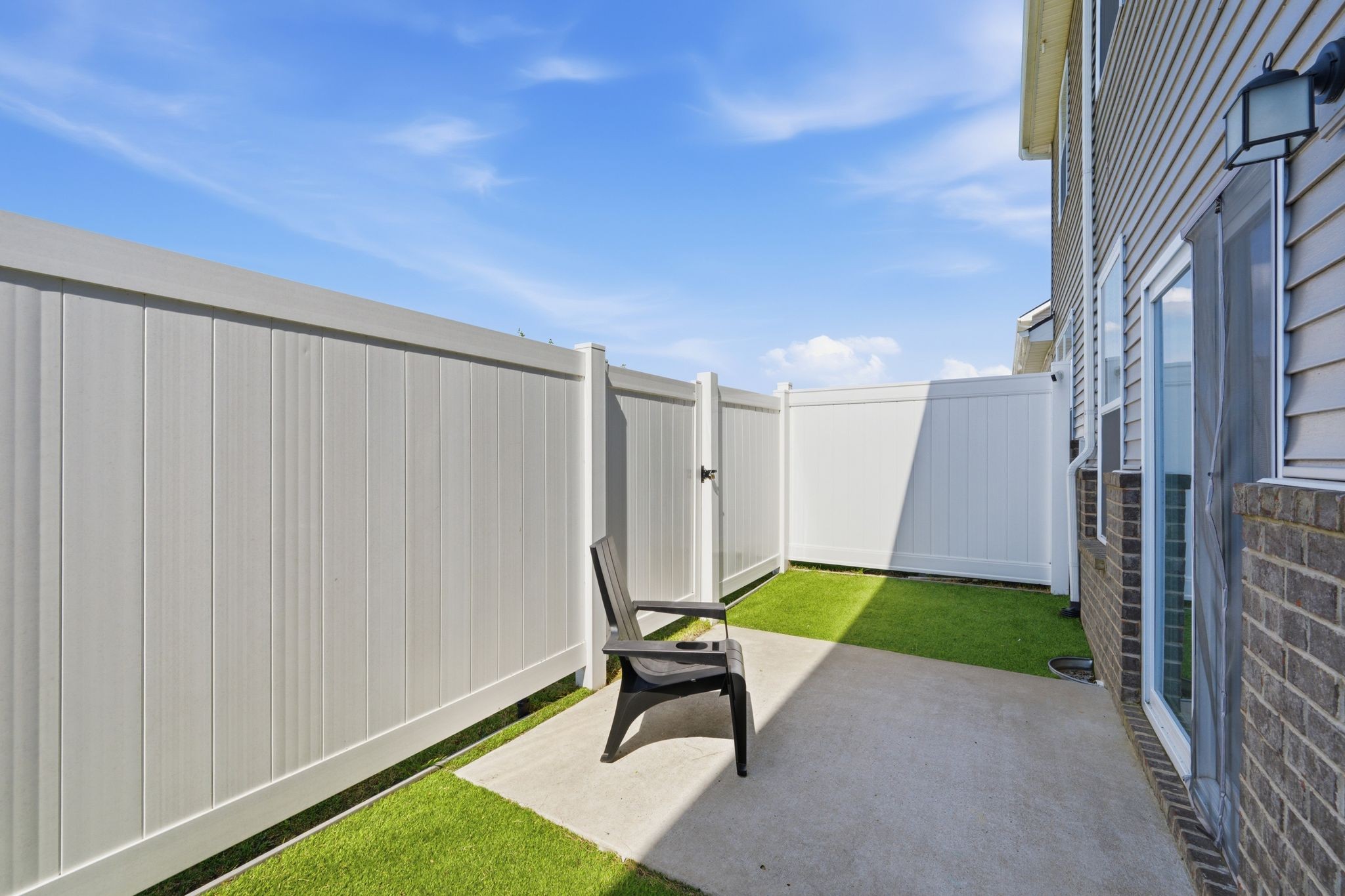 634 Birdie Dr