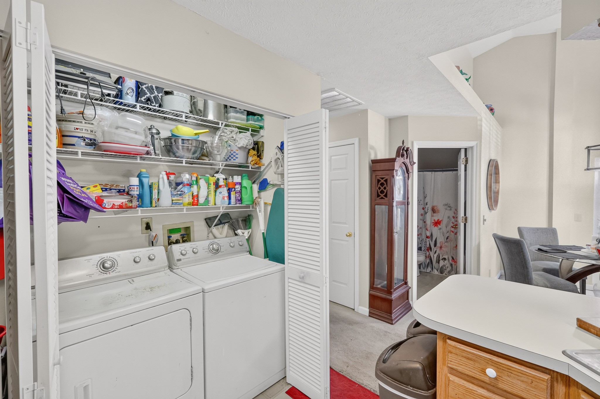 702 Maple Pl