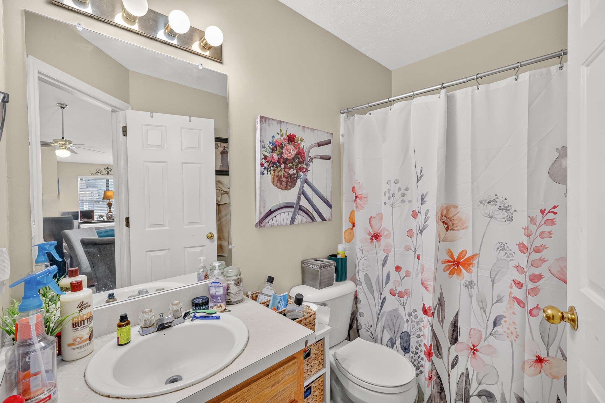 702 Maple Pl