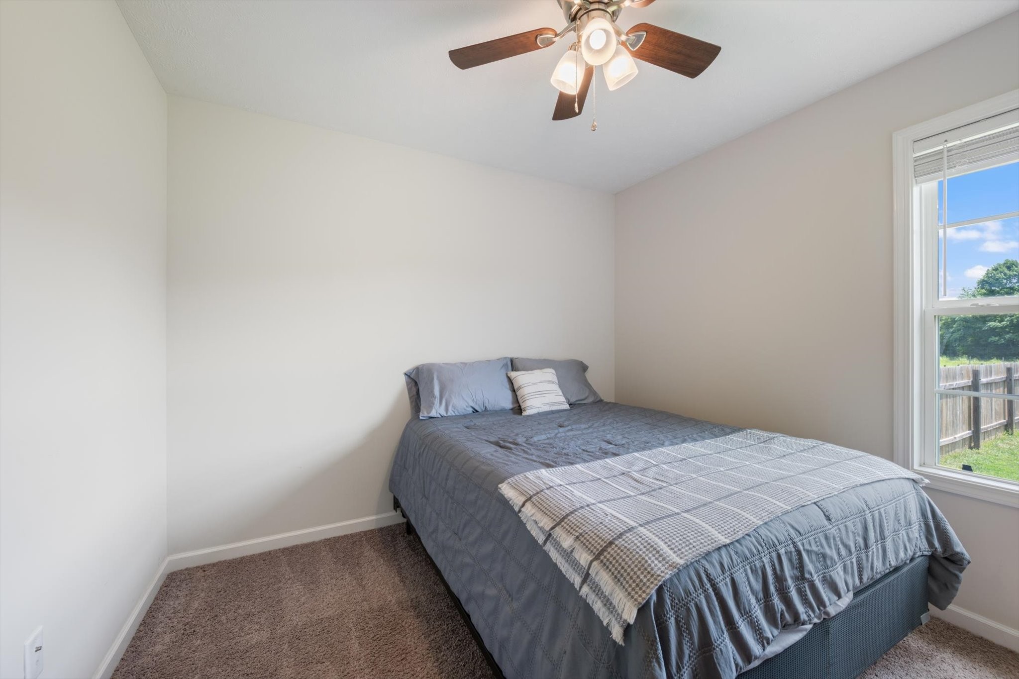 3607 Wynwood Dr