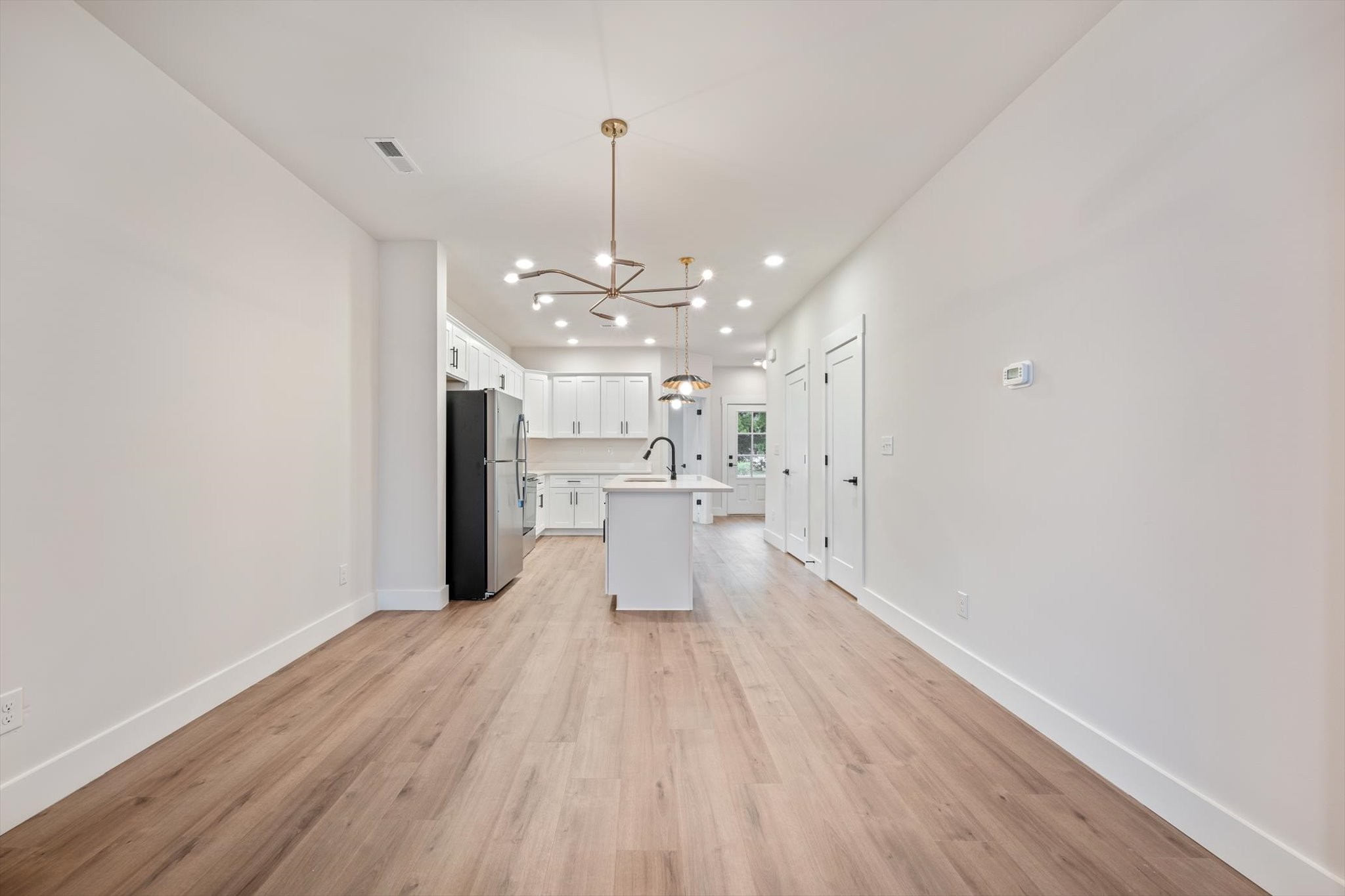 1323 Bradyville Pike Unit: B