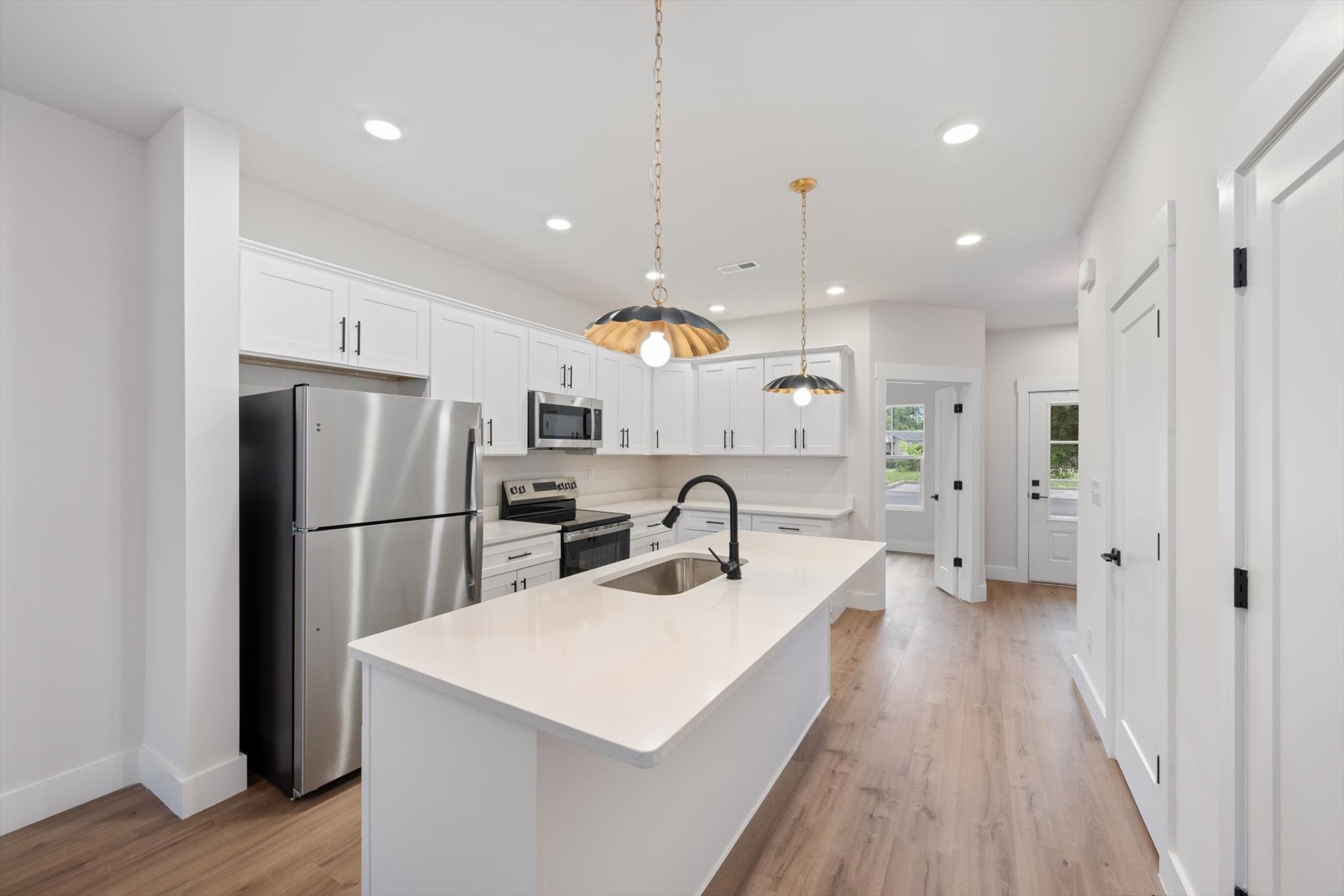 1323 Bradyville Pike Unit: B