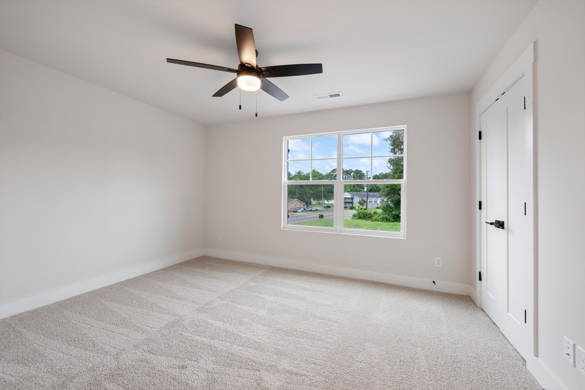 1323 Bradyville Pike Unit: B