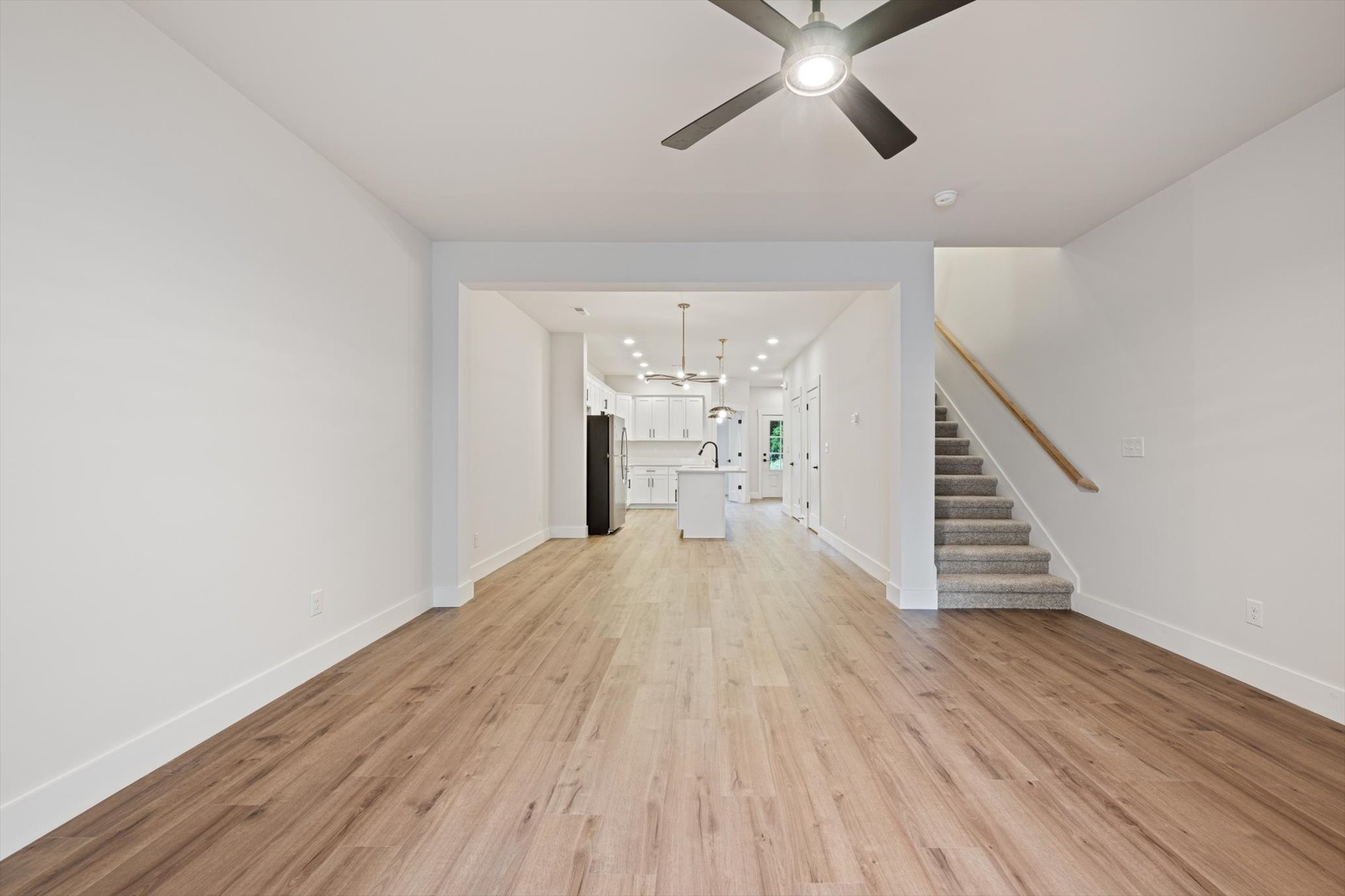 1323 Bradyville Pike Unit: B