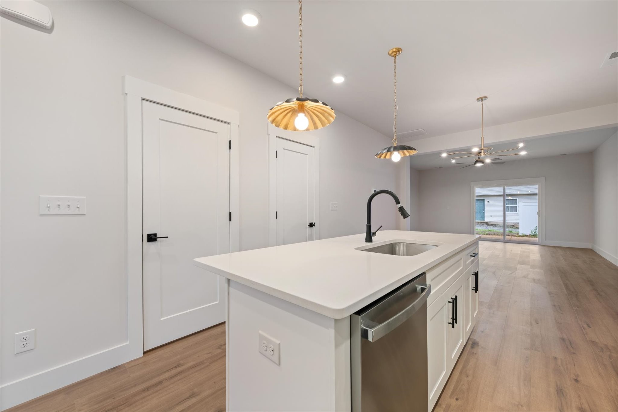1323 Bradyville Pike Unit: B