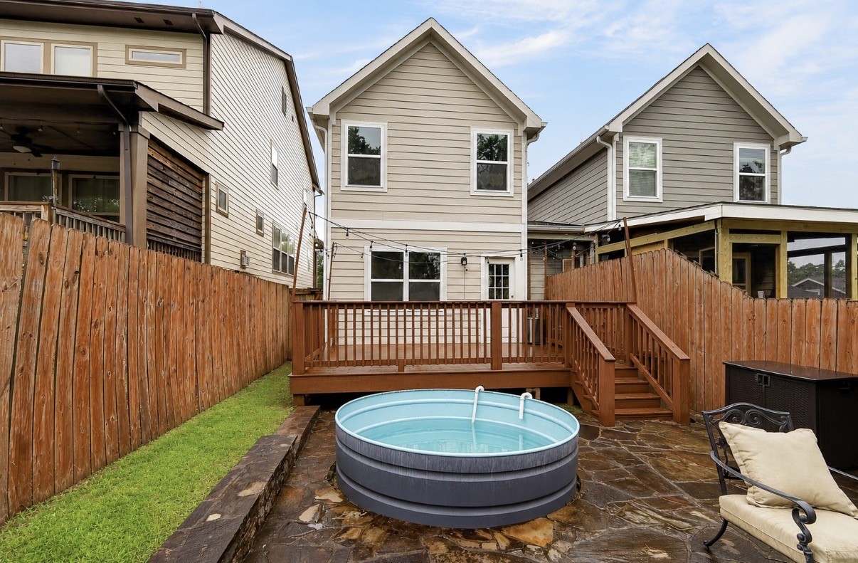 1411B Otay St