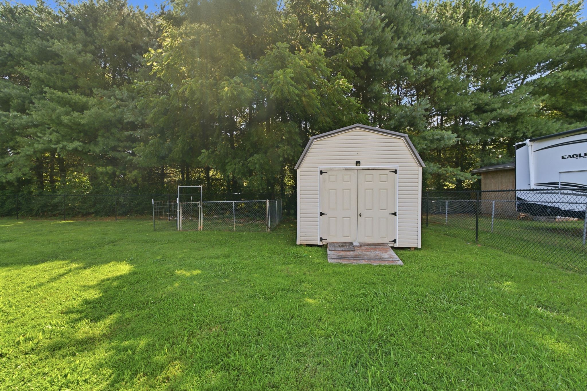 210 Stockton Dr
