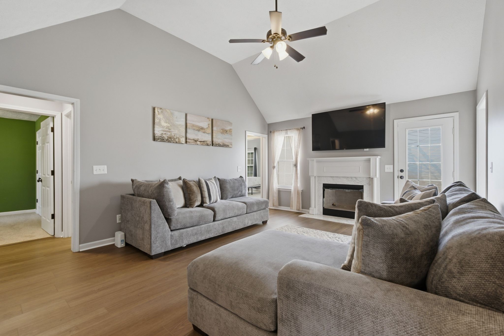 210 Stockton Dr