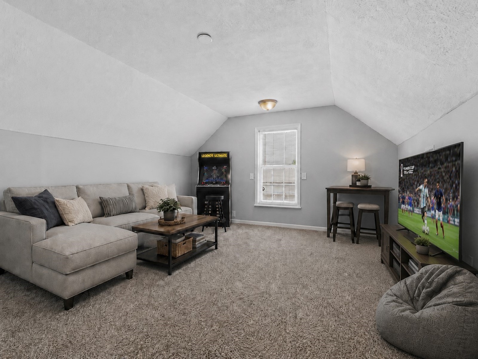 210 Stockton Dr