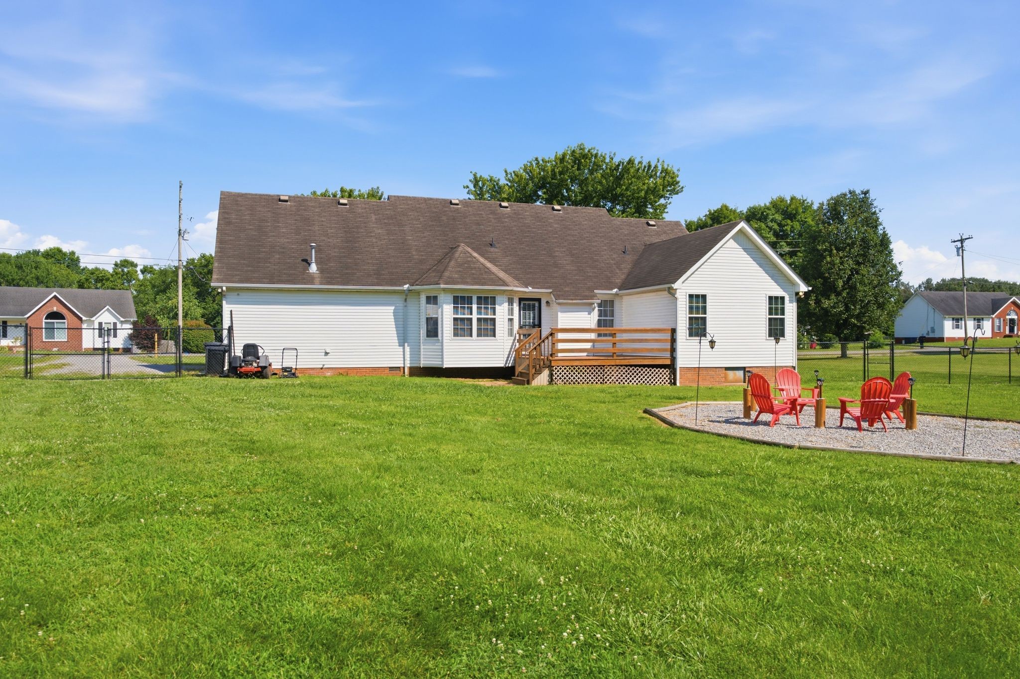 210 Stockton Dr