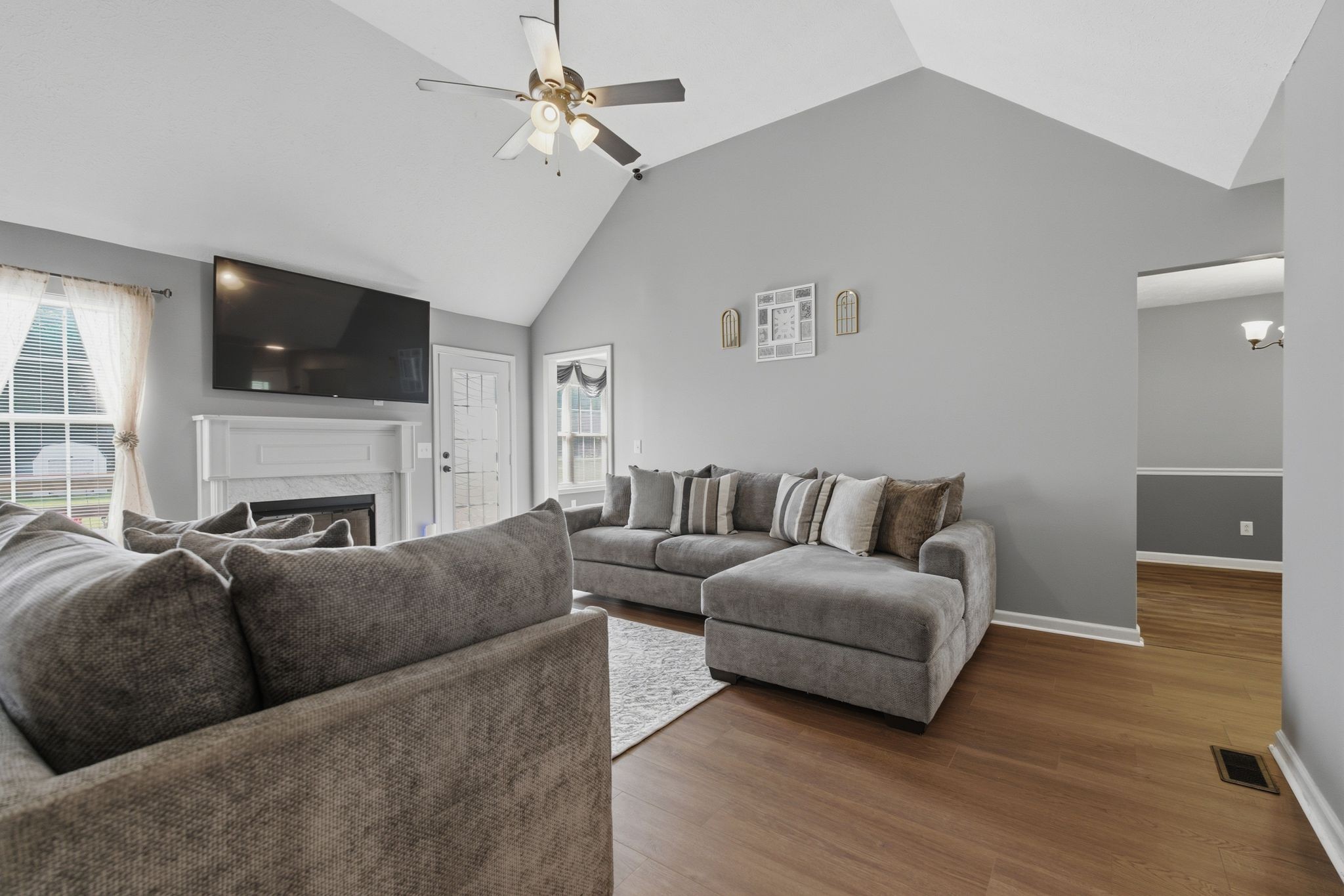 210 Stockton Dr