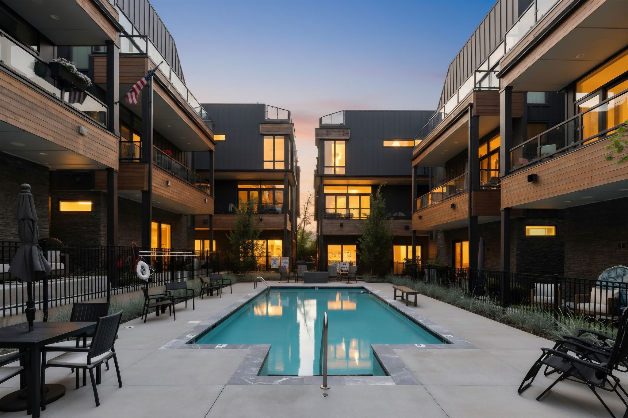 4117 Lone Oak Rd Unit: 7