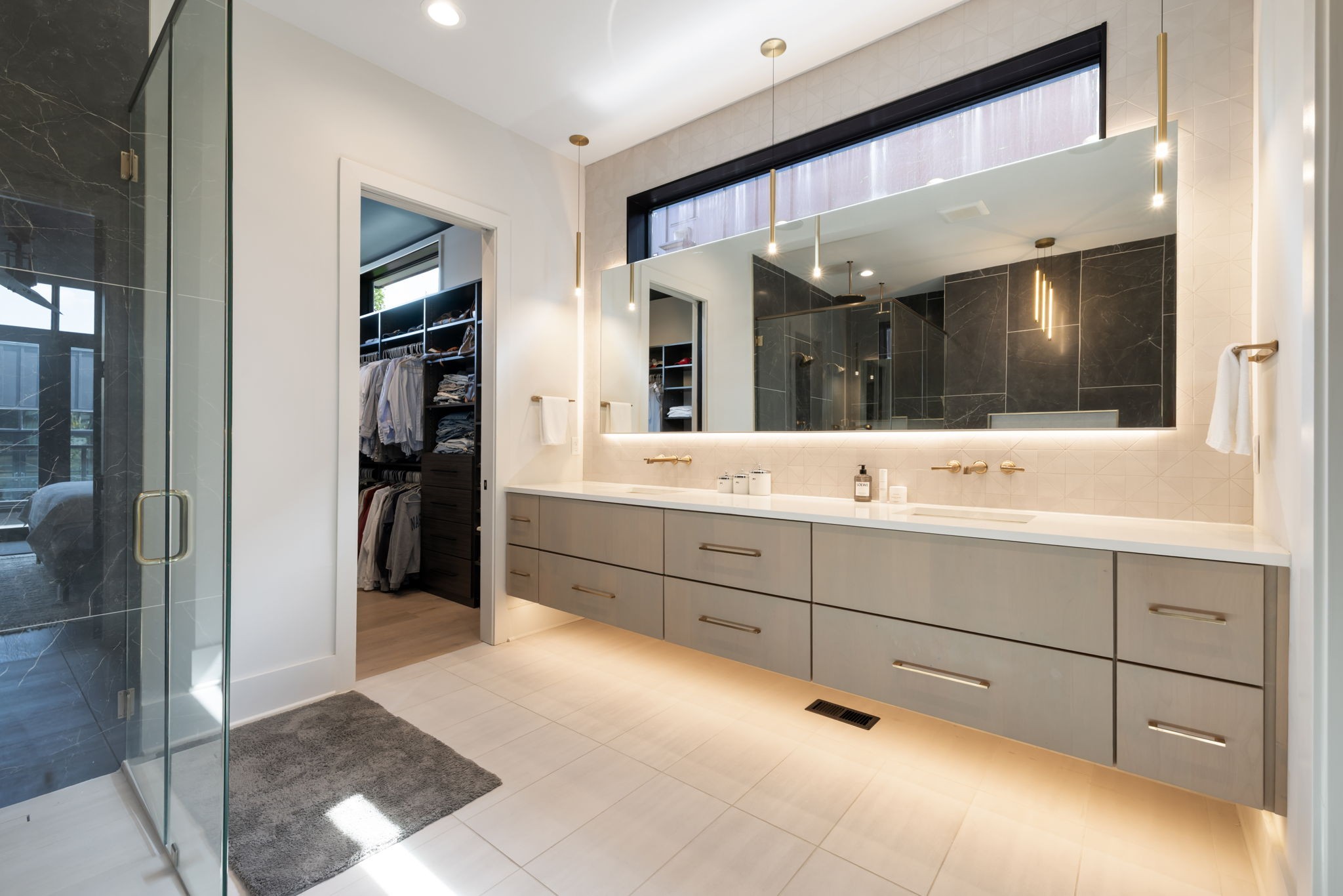 4117 Lone Oak Rd Unit: 7