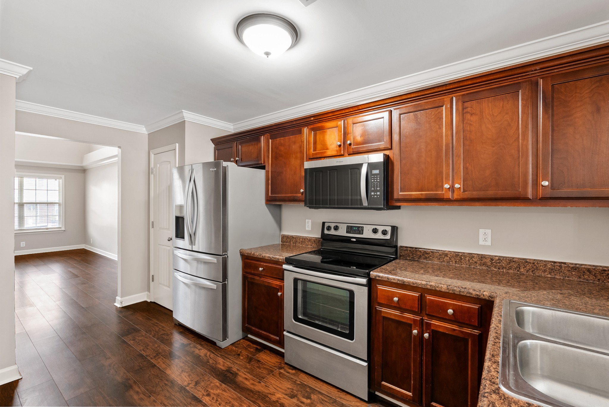 4254 Aurora Cir