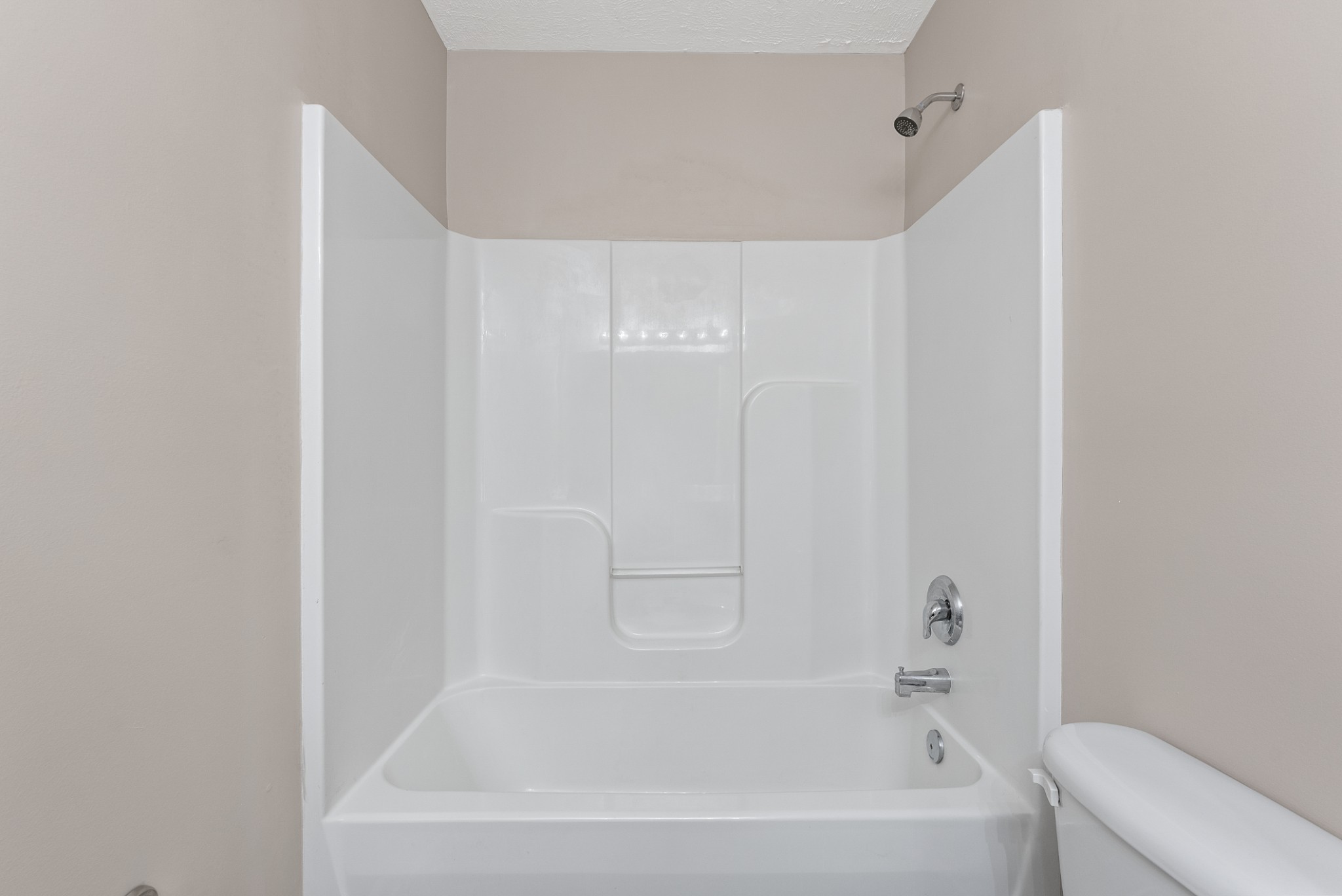 4254 Aurora Cir