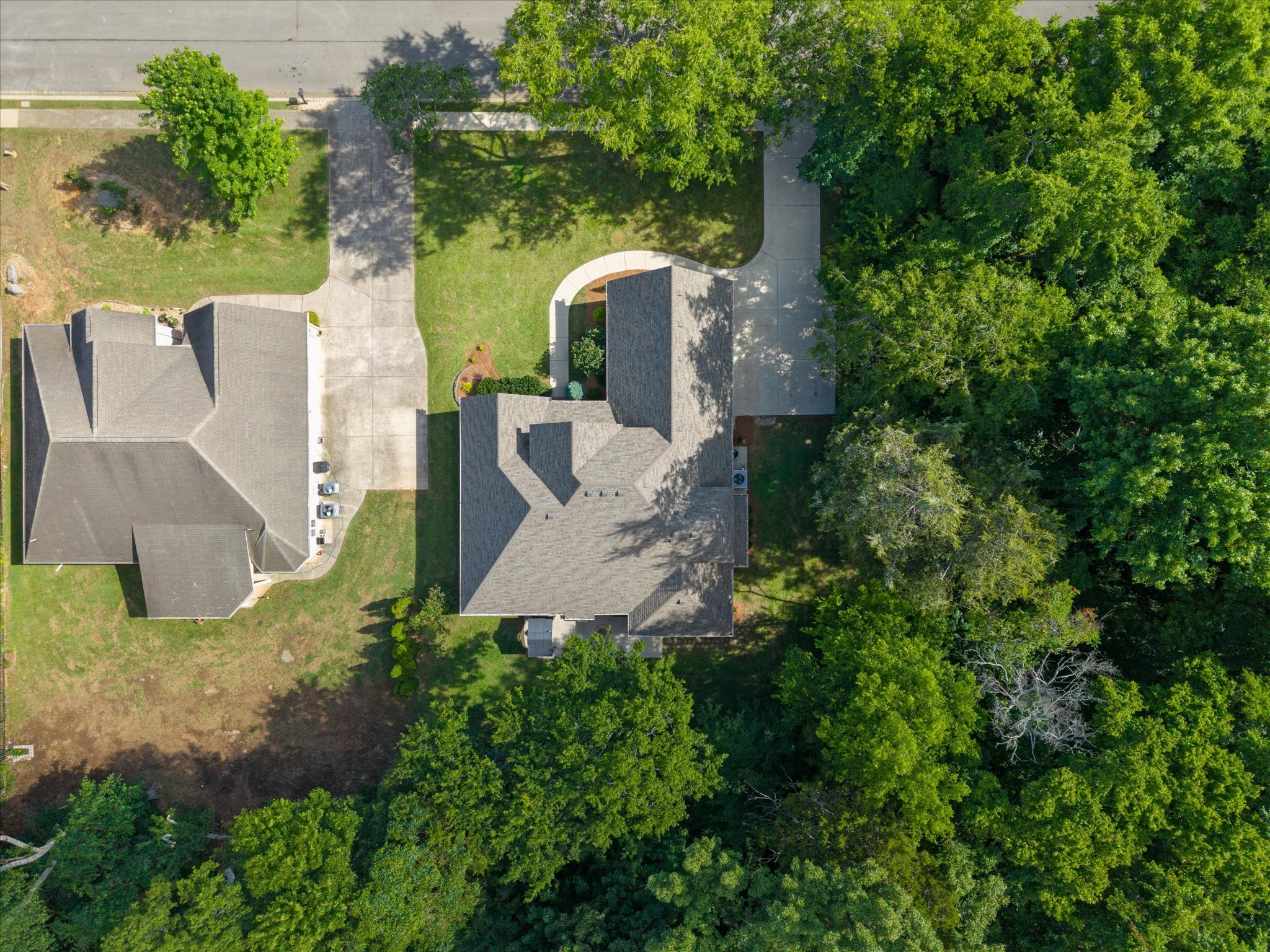 3432 Deerview Dr