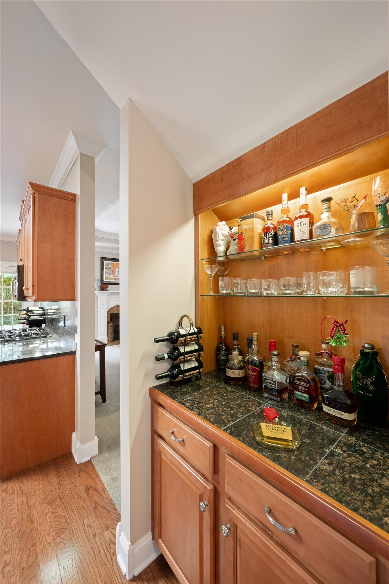 3432 Deerview Dr