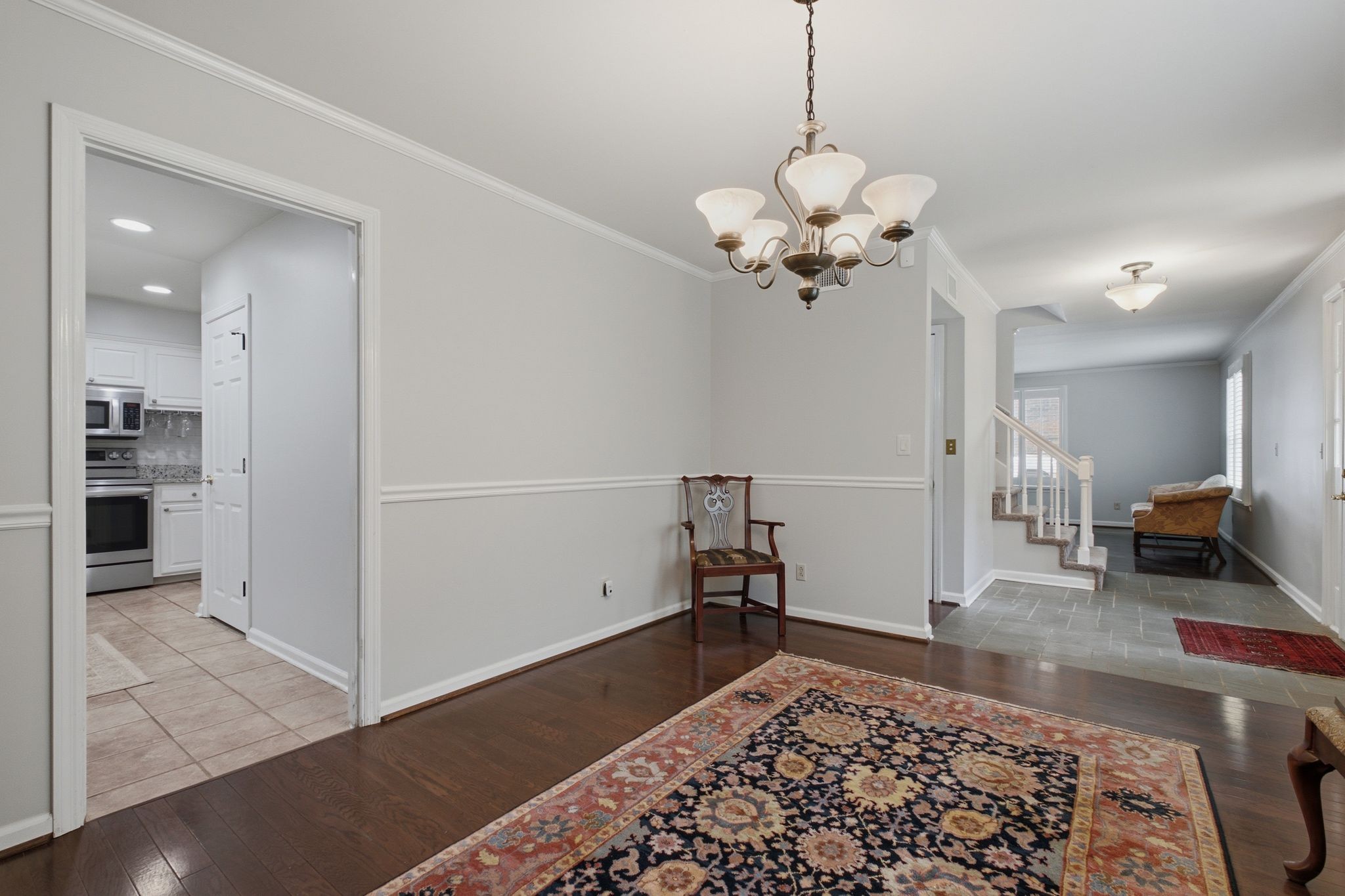 326 Elmington Ave