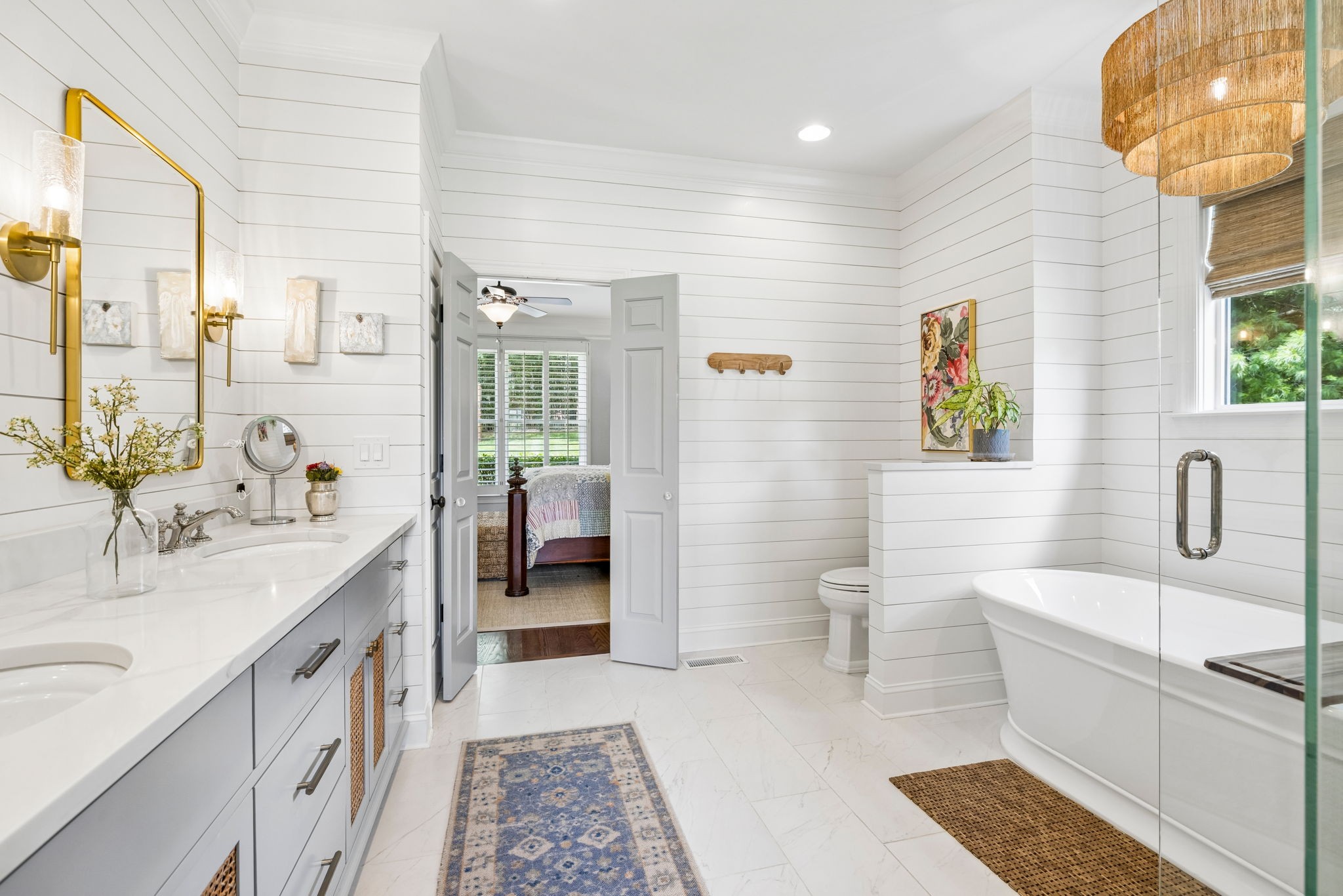 1206 Signature Ct