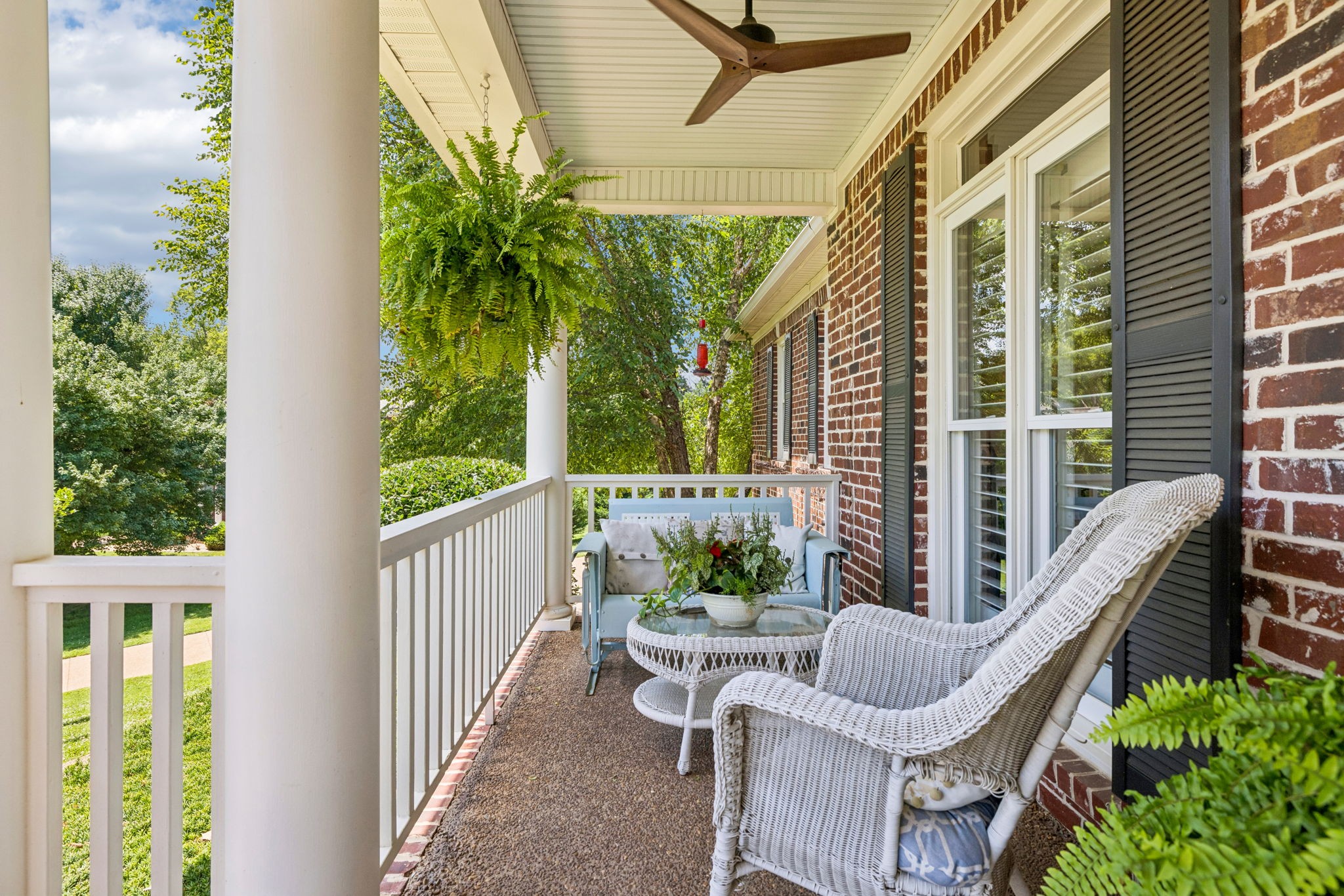 1206 Signature Ct