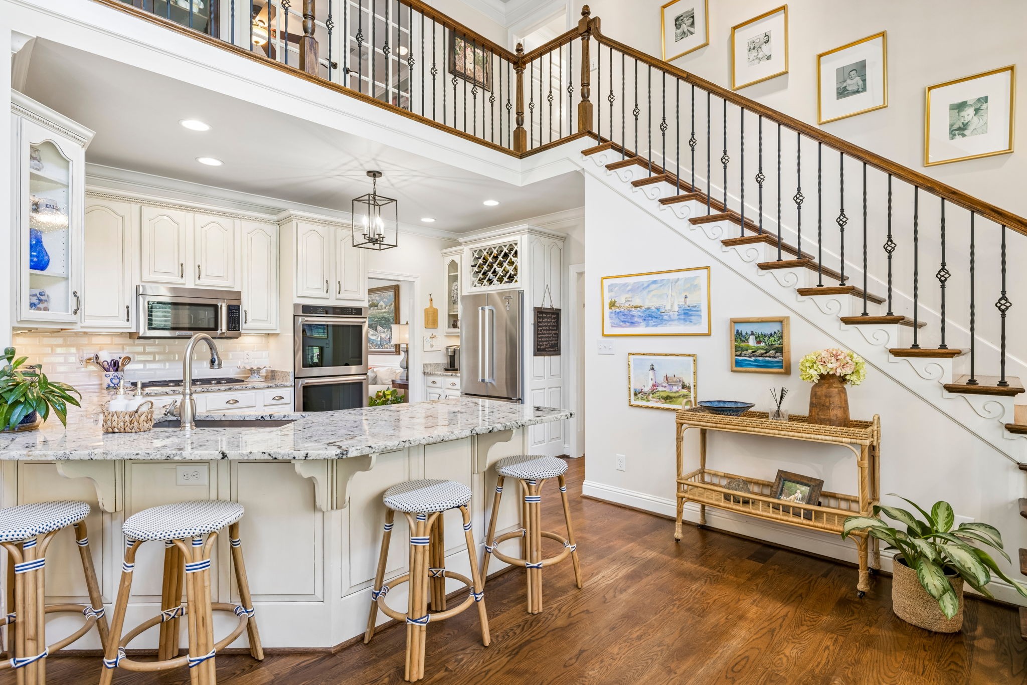 1206 Signature Ct
