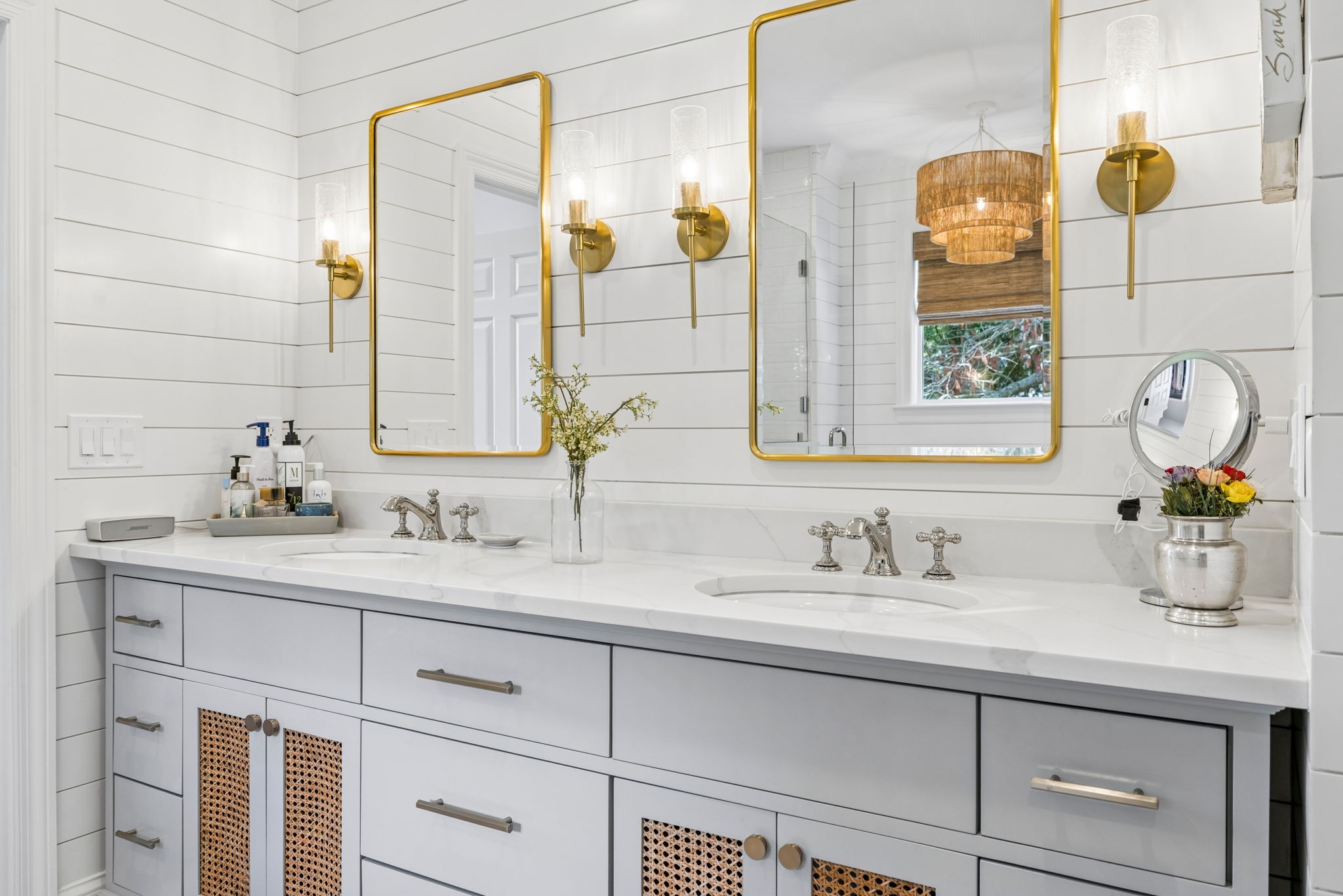 1206 Signature Ct