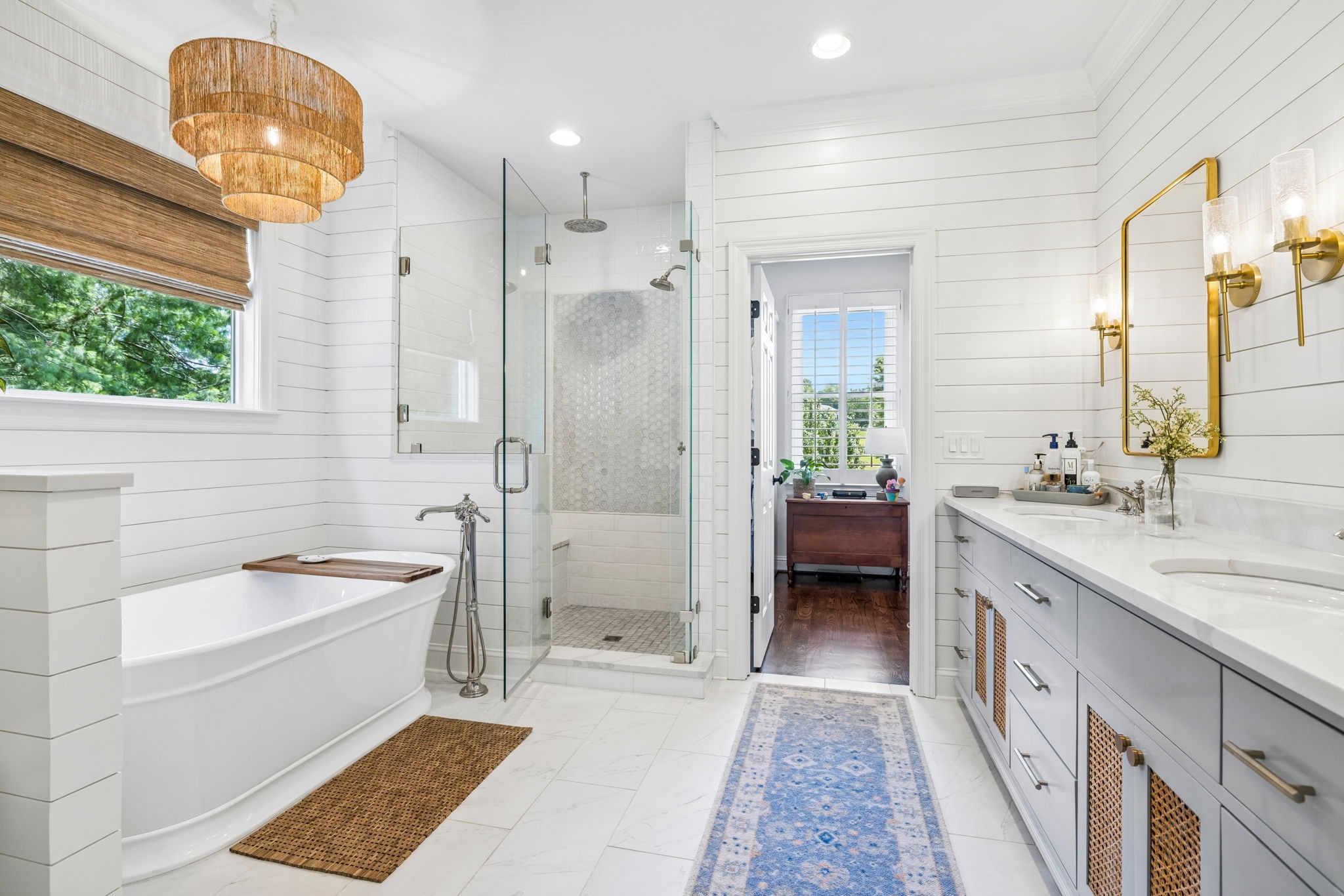 1206 Signature Ct