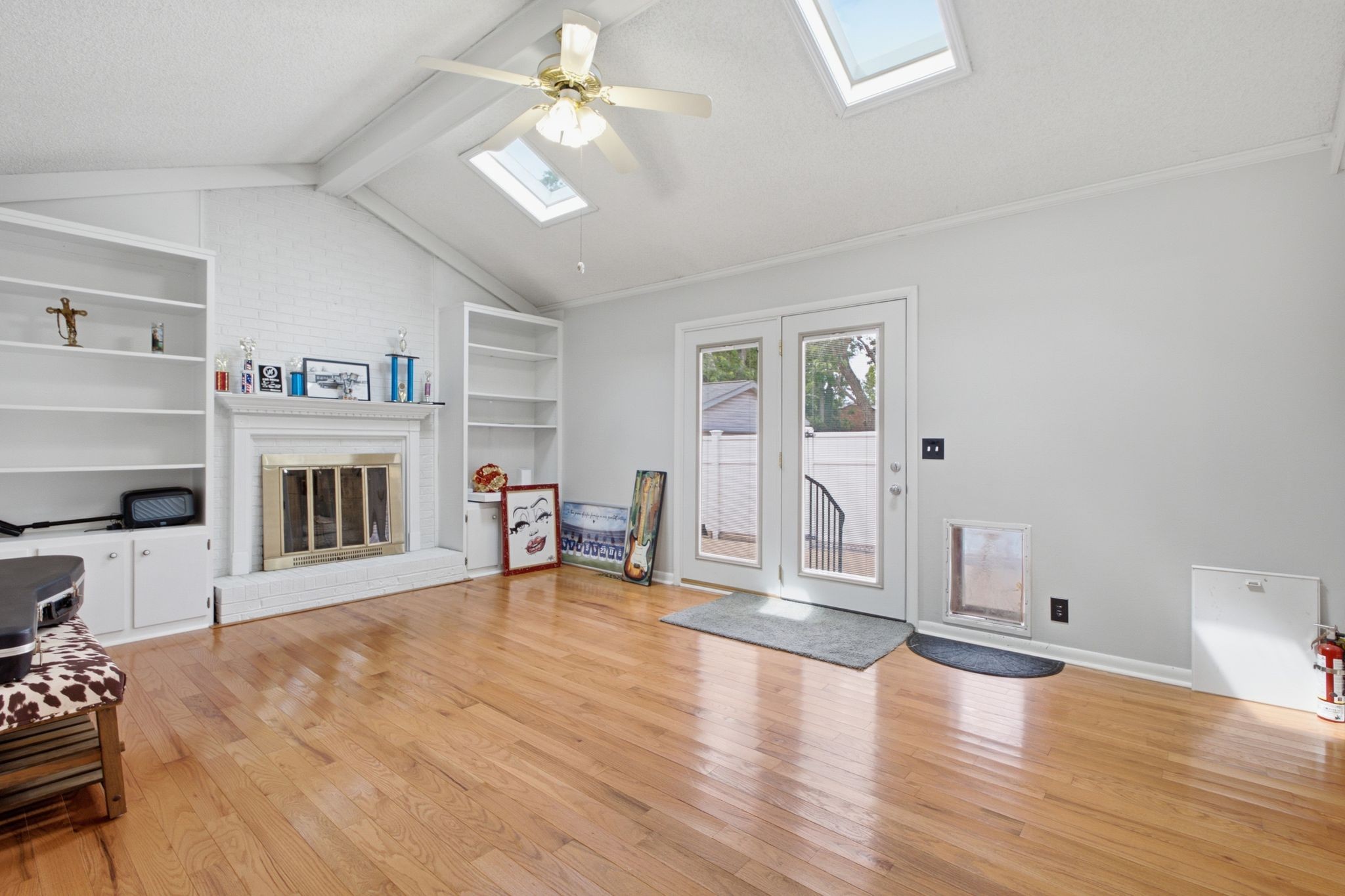 4812 Sierra Dr