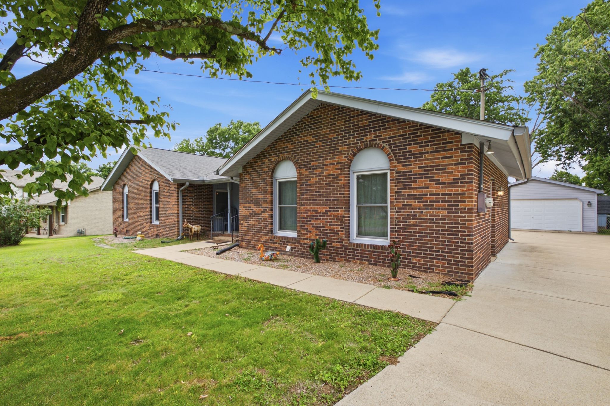 4812 Sierra Dr