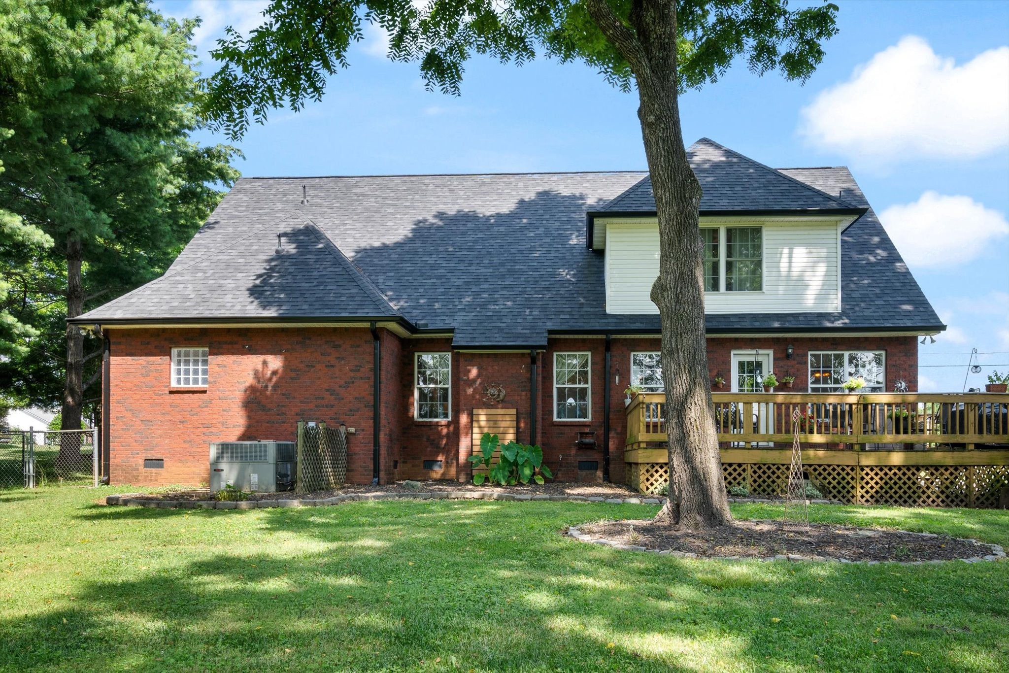 125 Prairieview Dr