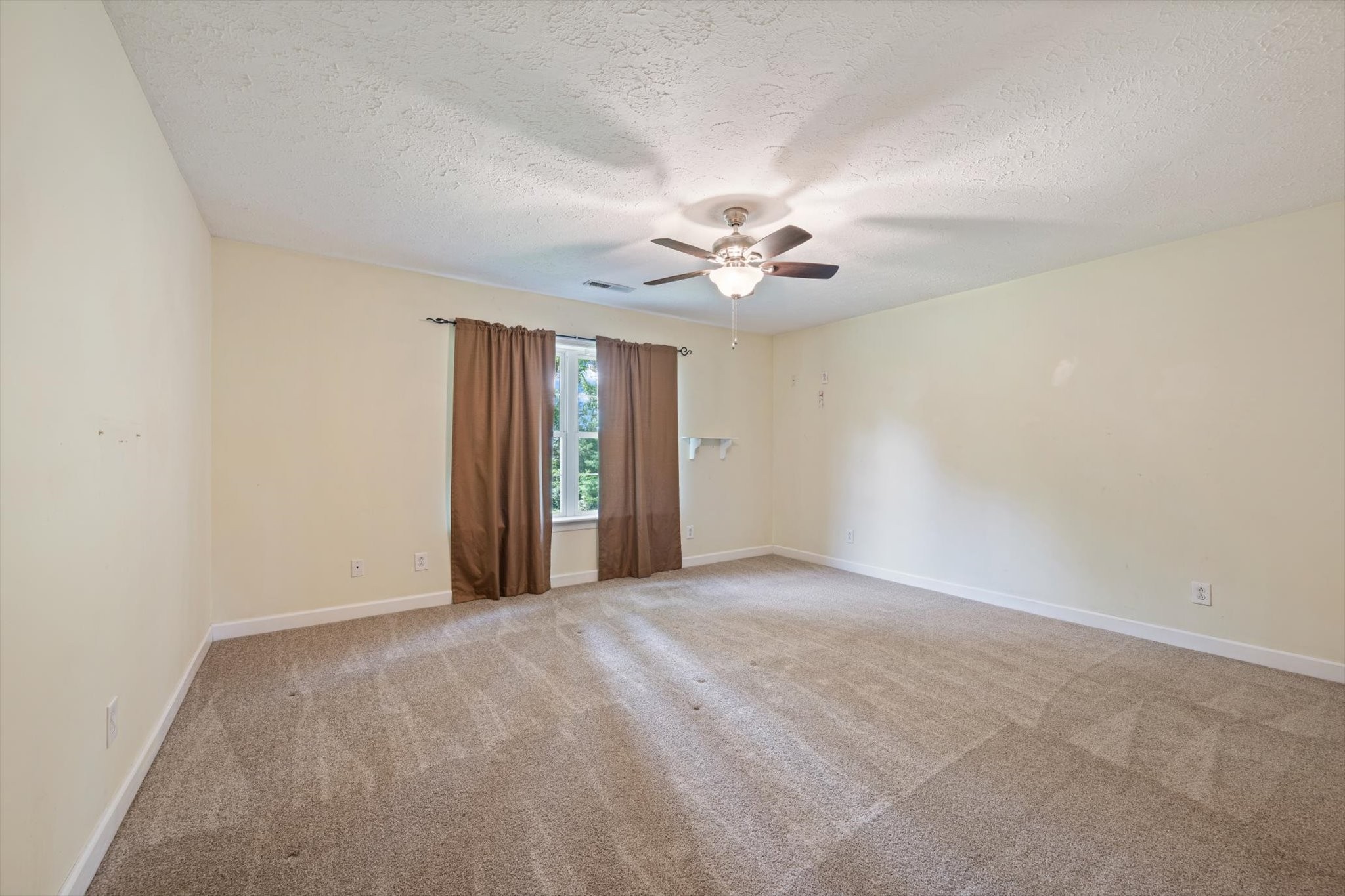 125 Prairieview Dr