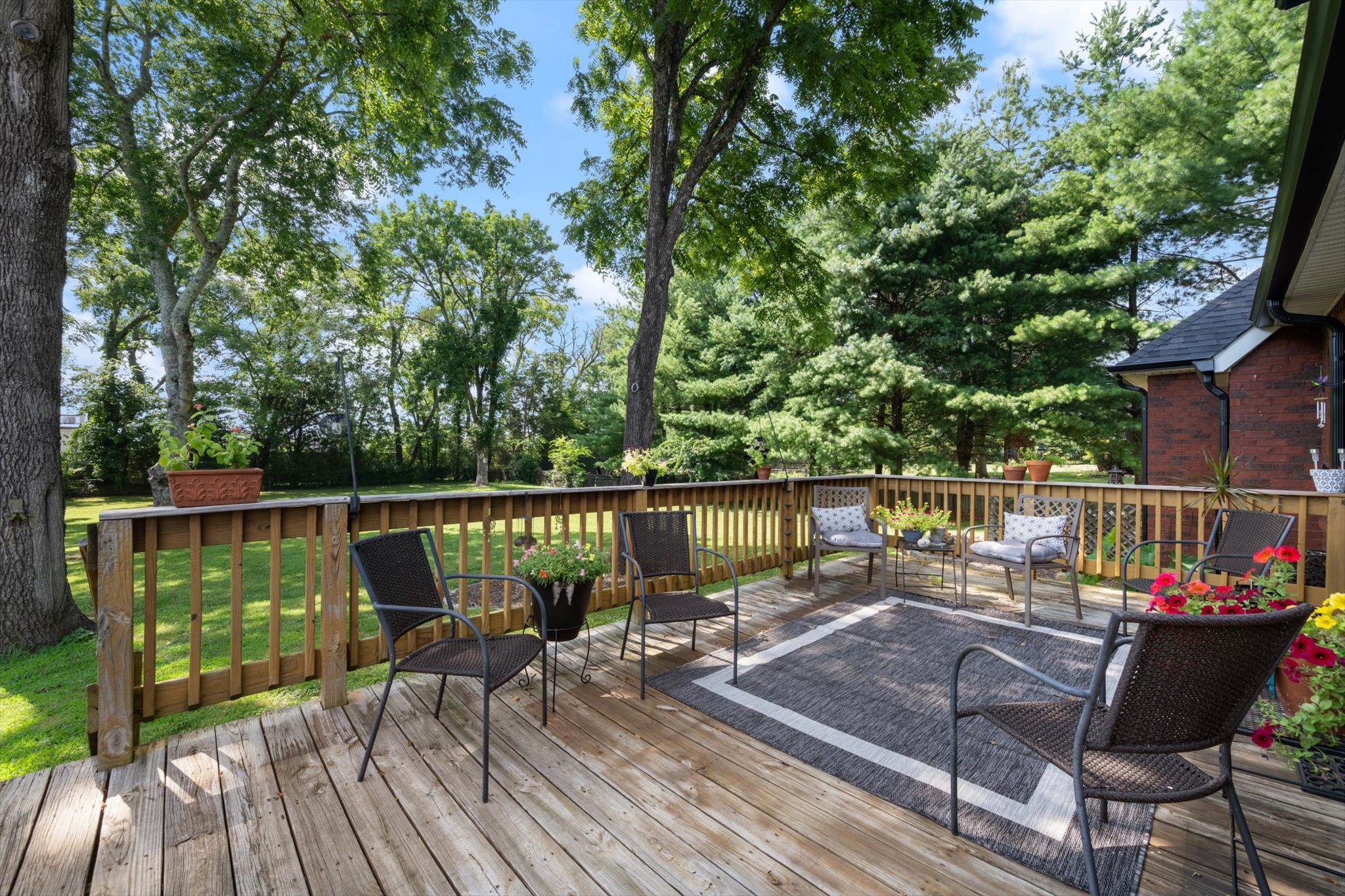 125 Prairieview Dr