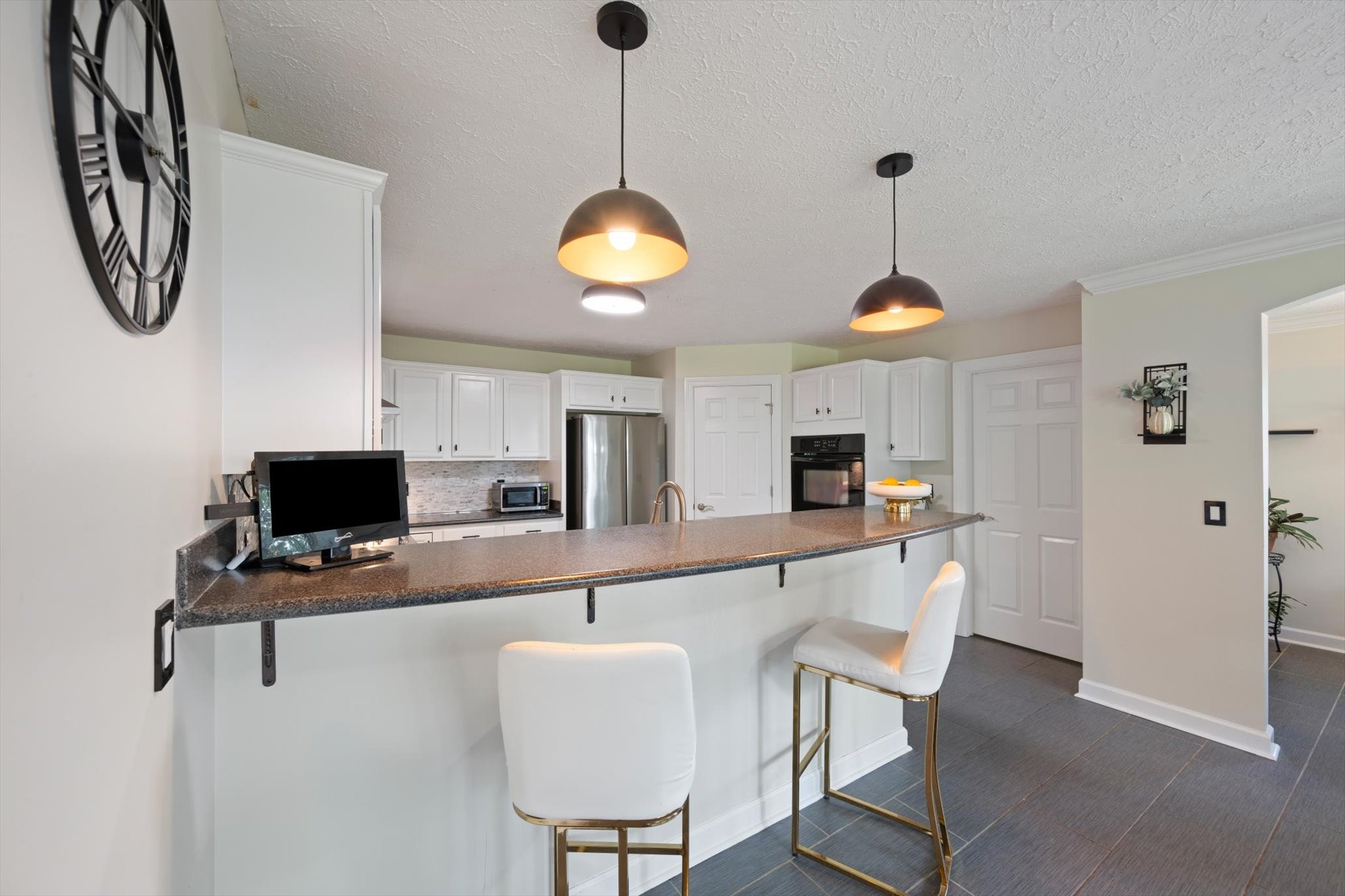 125 Prairieview Dr