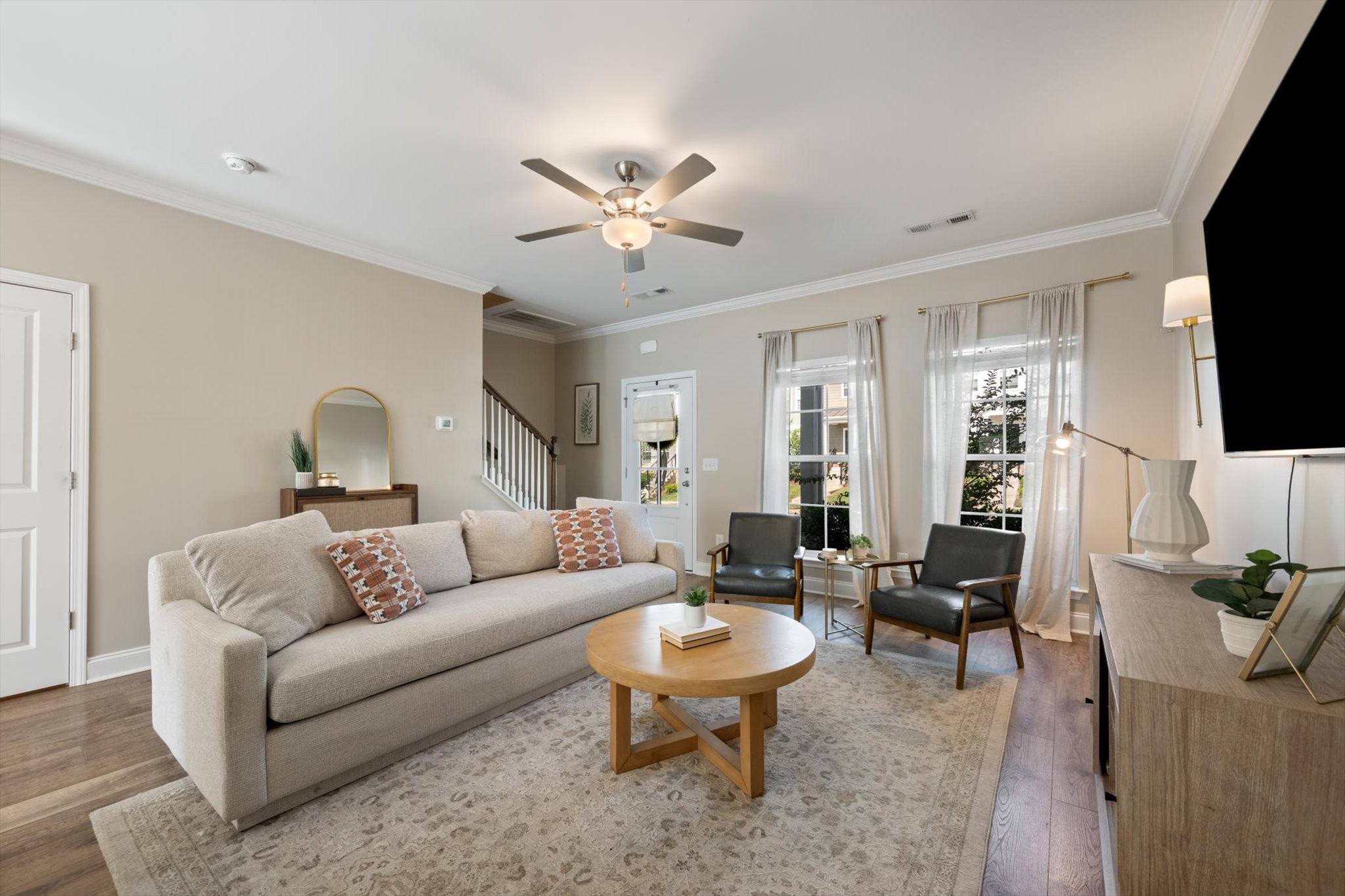 3255 Tasker Dr