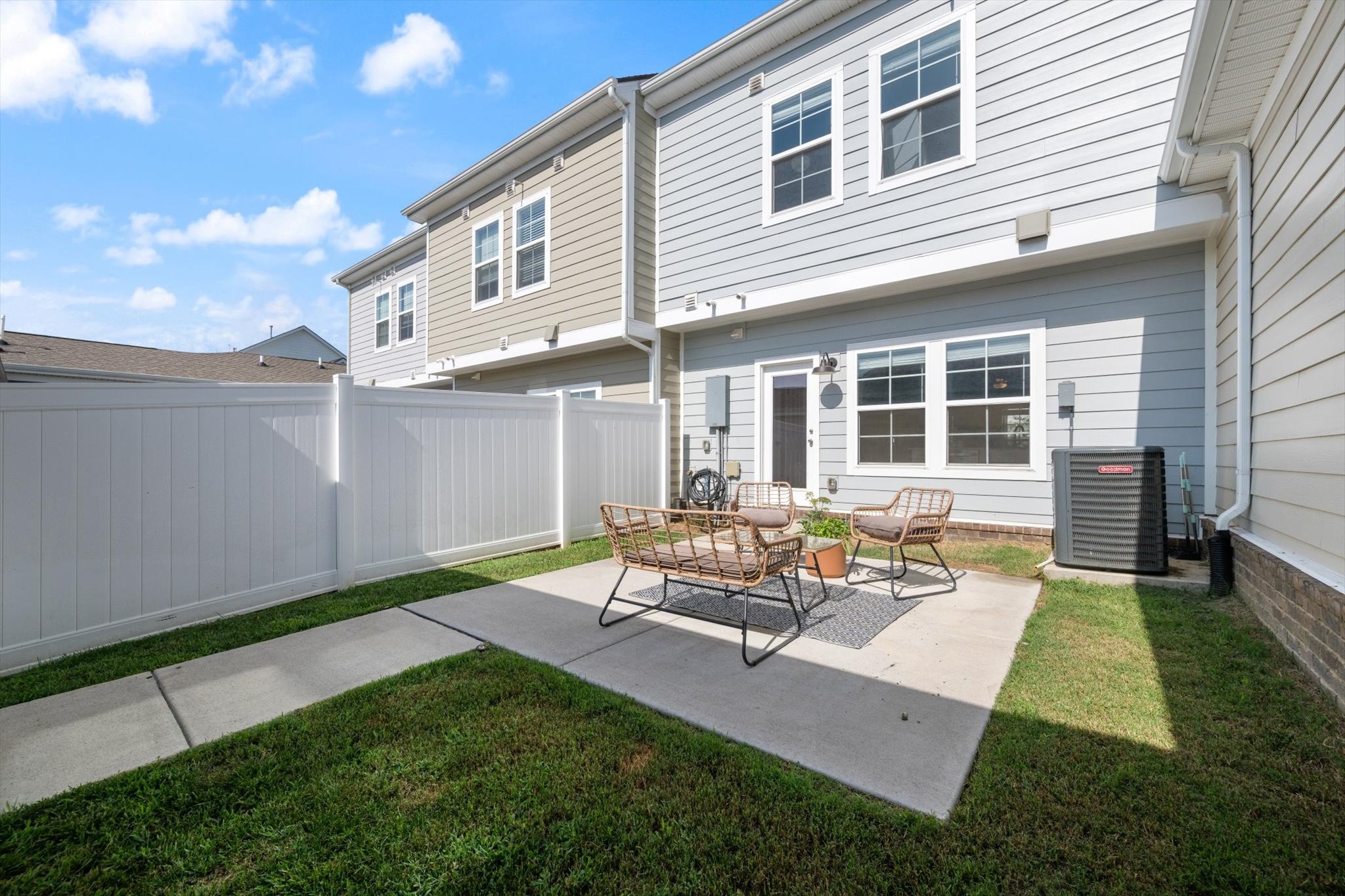 3255 Tasker Dr