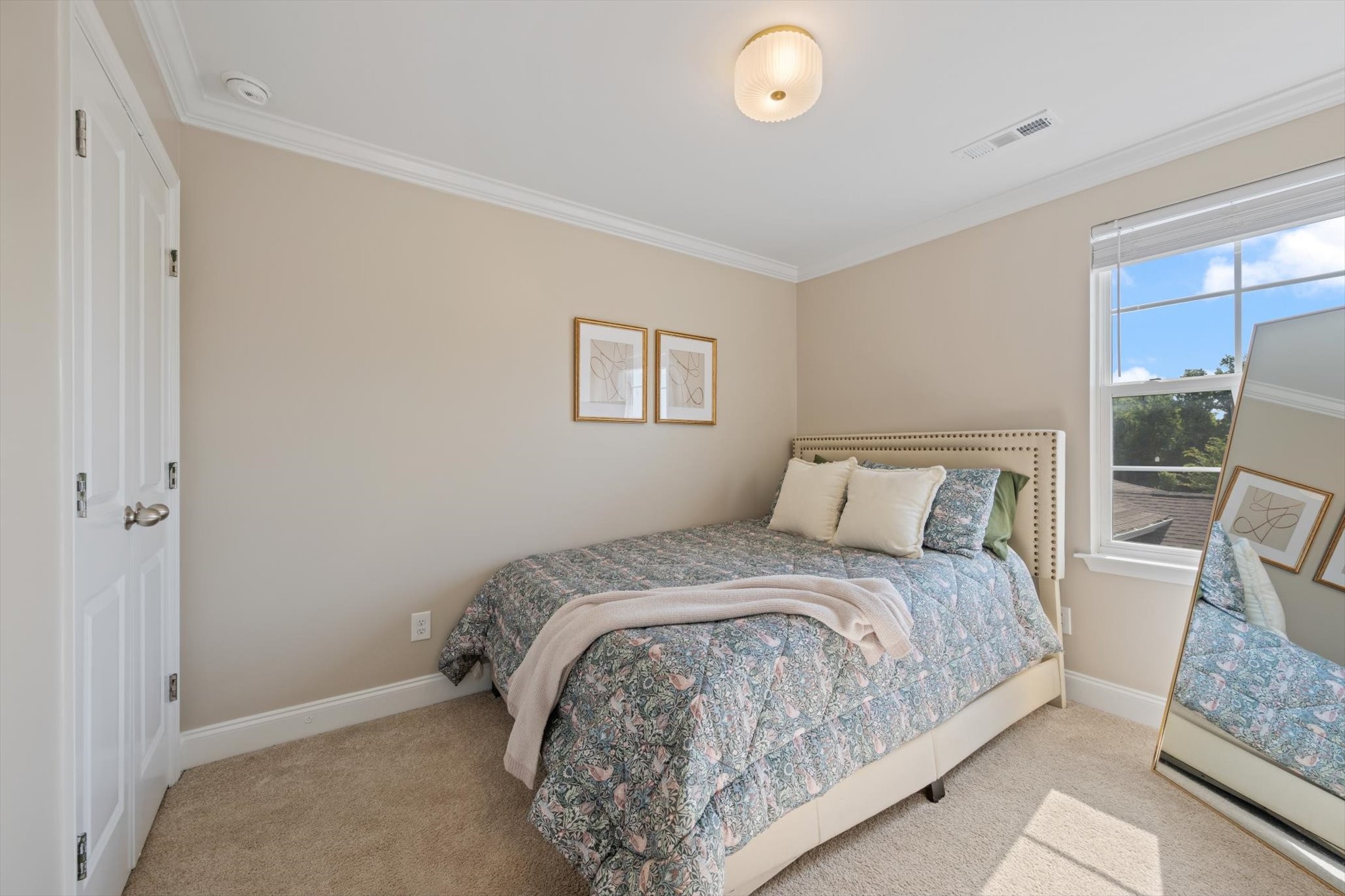 3255 Tasker Dr