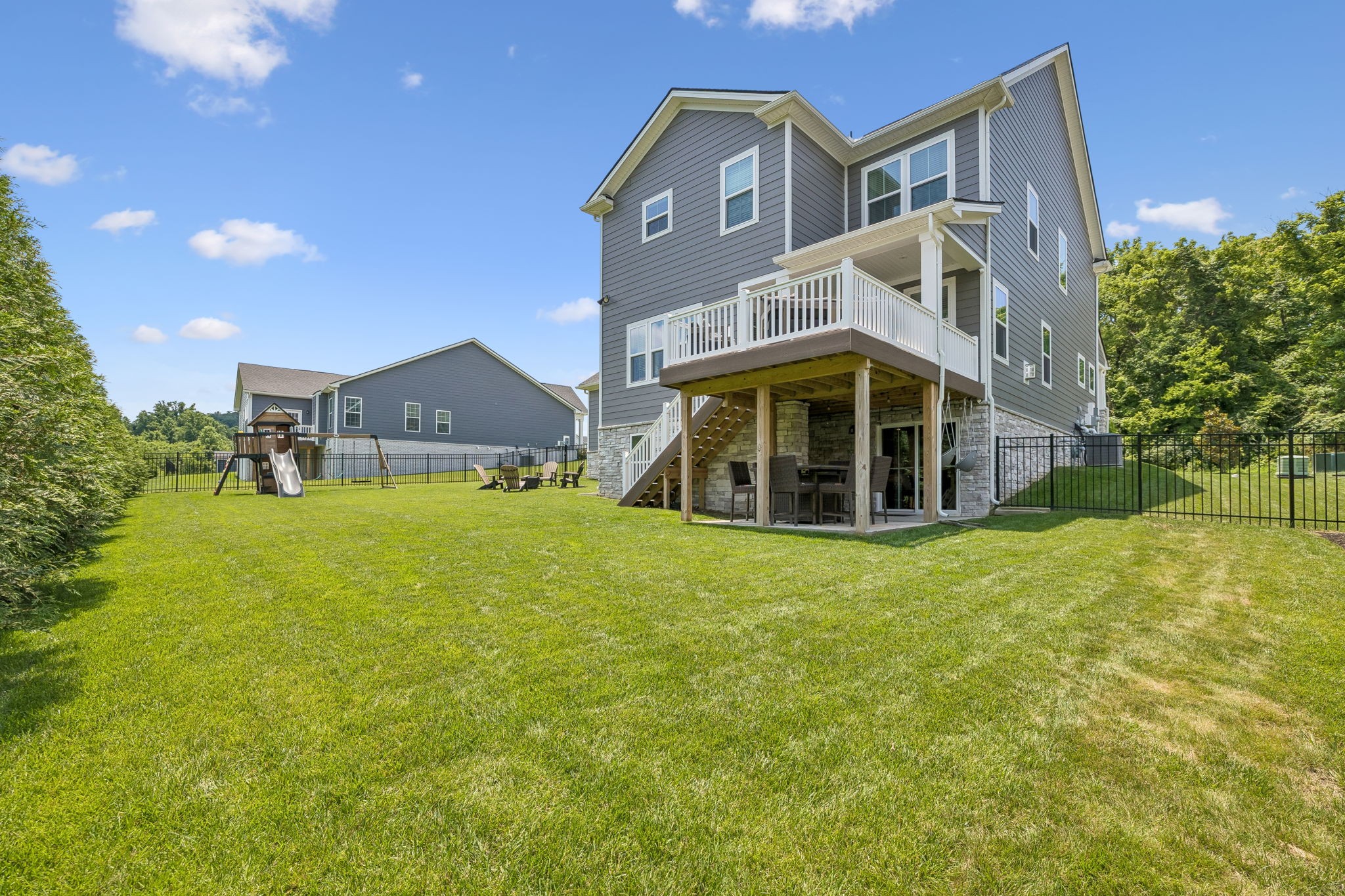 3013 Canyon Echo Dr