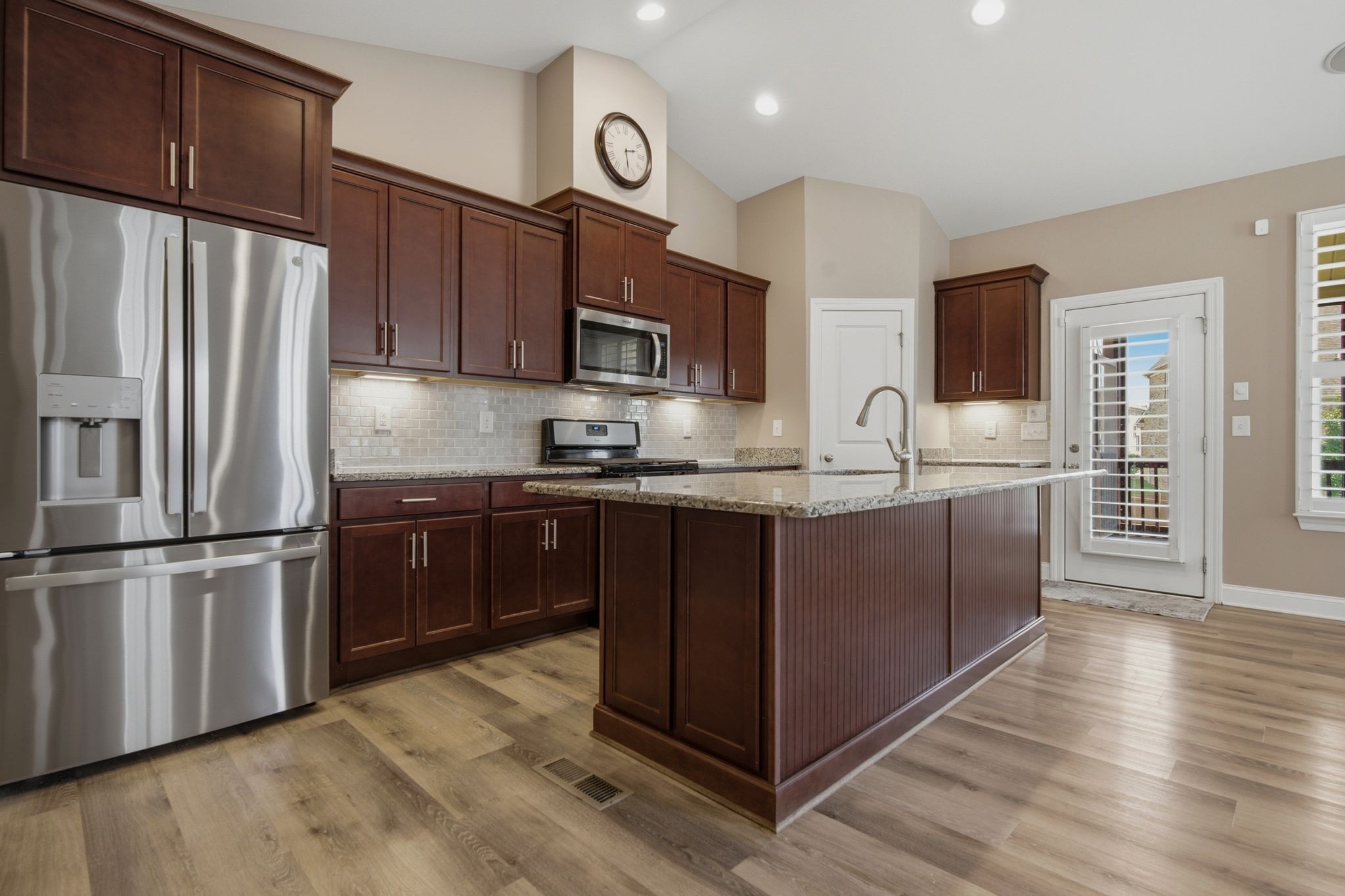 5036 Winslow Dr