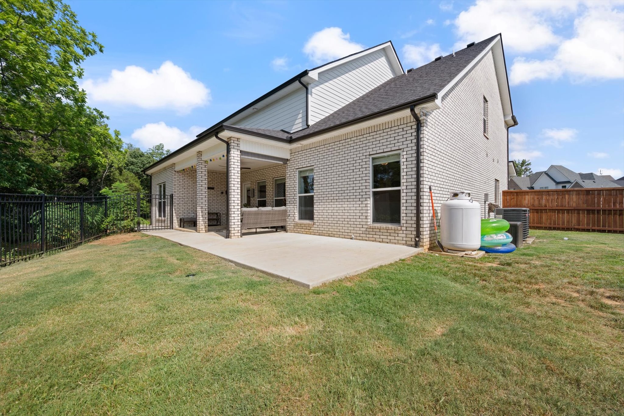1224 White Rock Rd