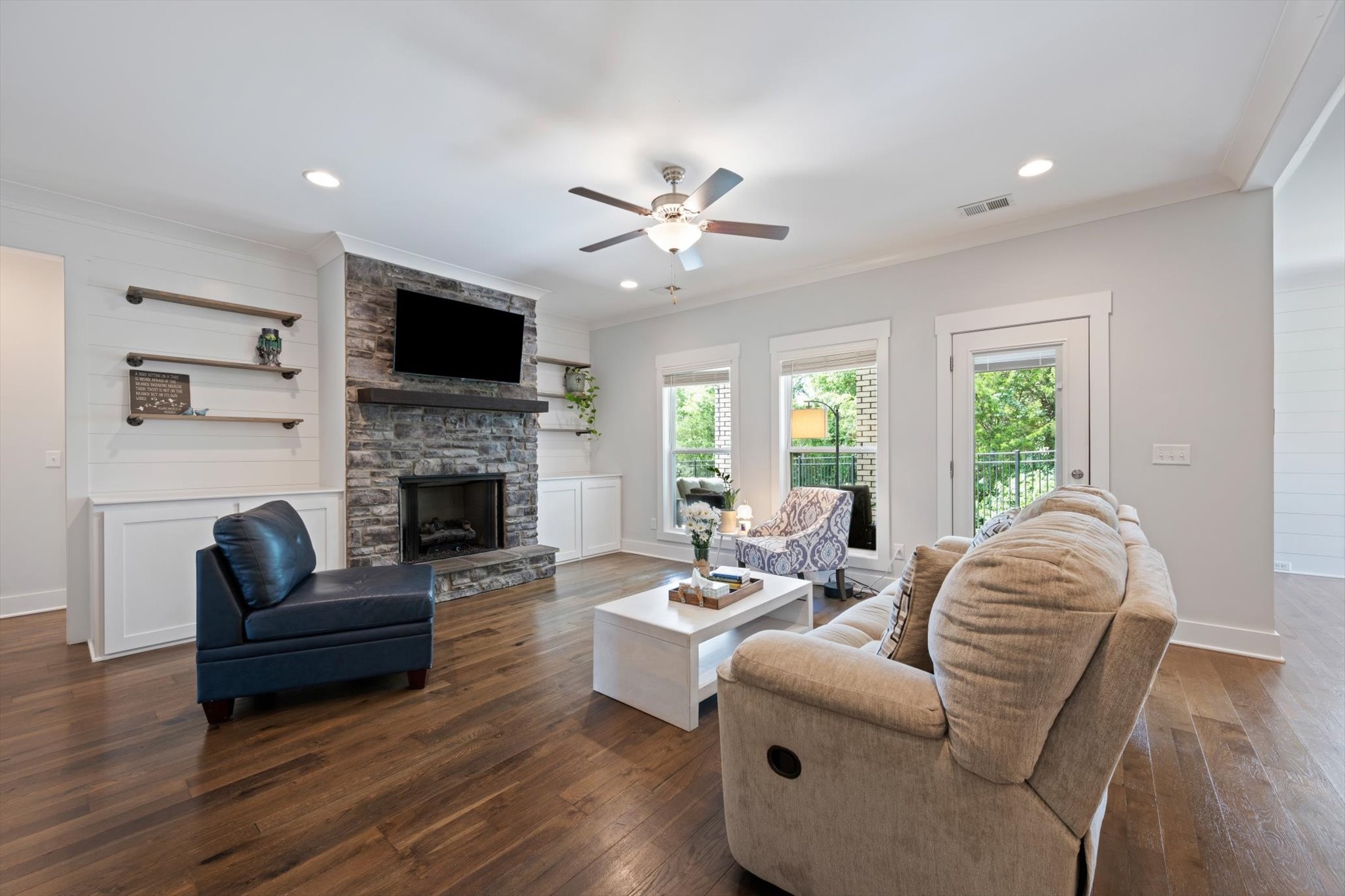 1224 White Rock Rd