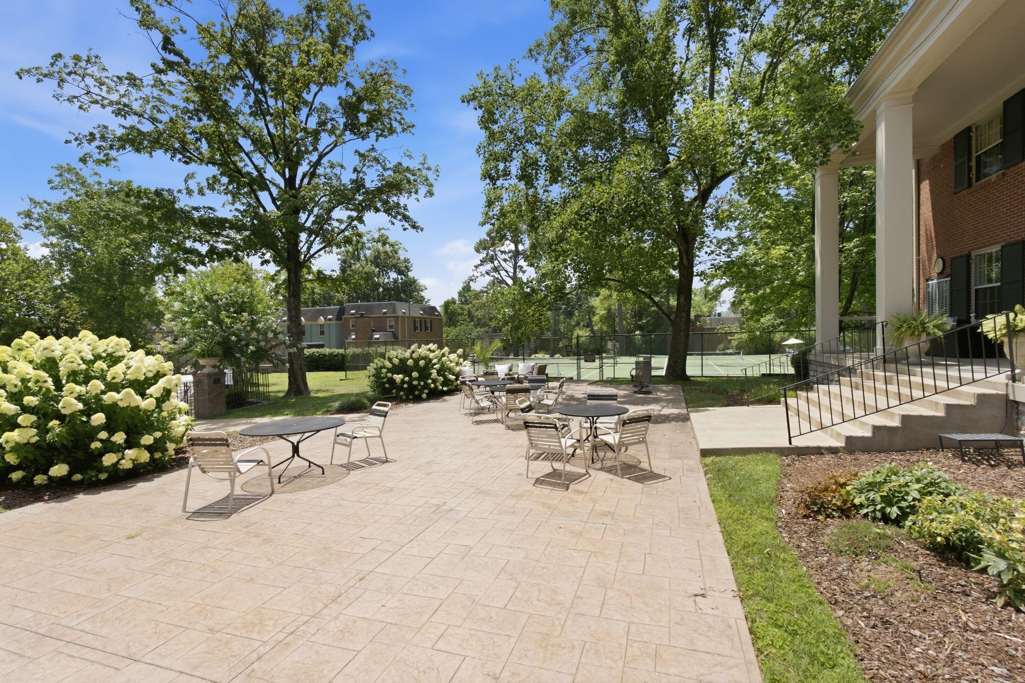 4400 Belmont Park Ter Unit: 157