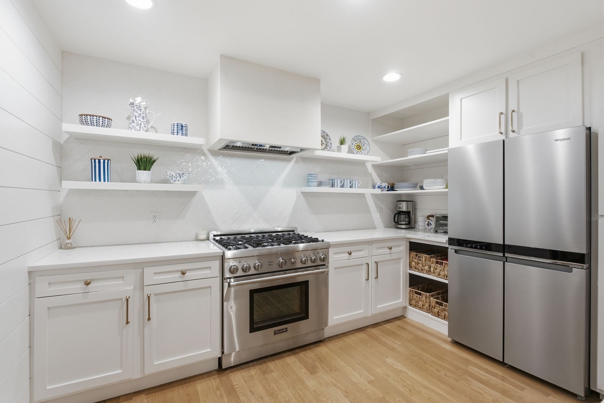4400 Belmont Park Ter Unit: 157