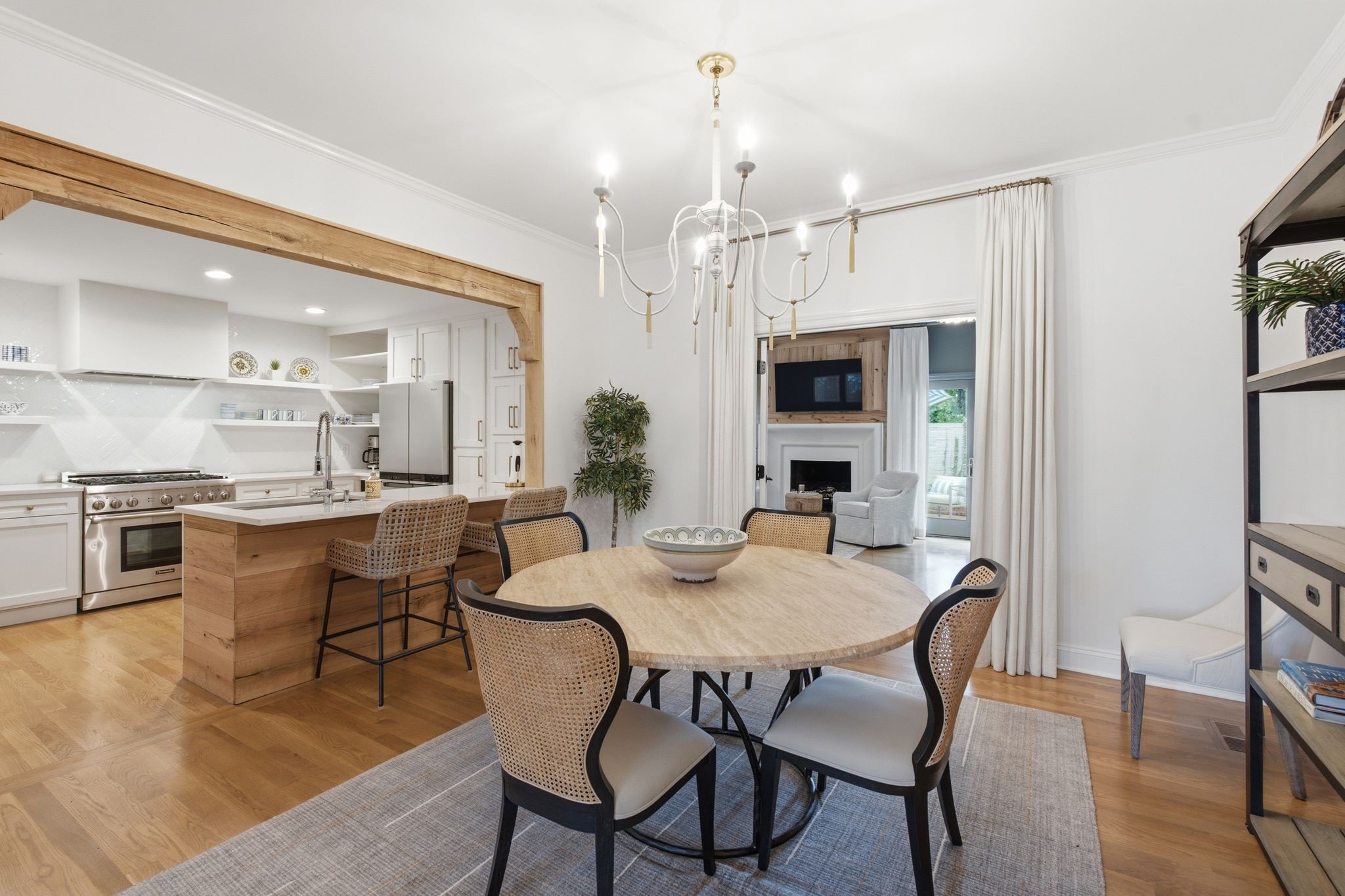 4400 Belmont Park Ter Unit: 157