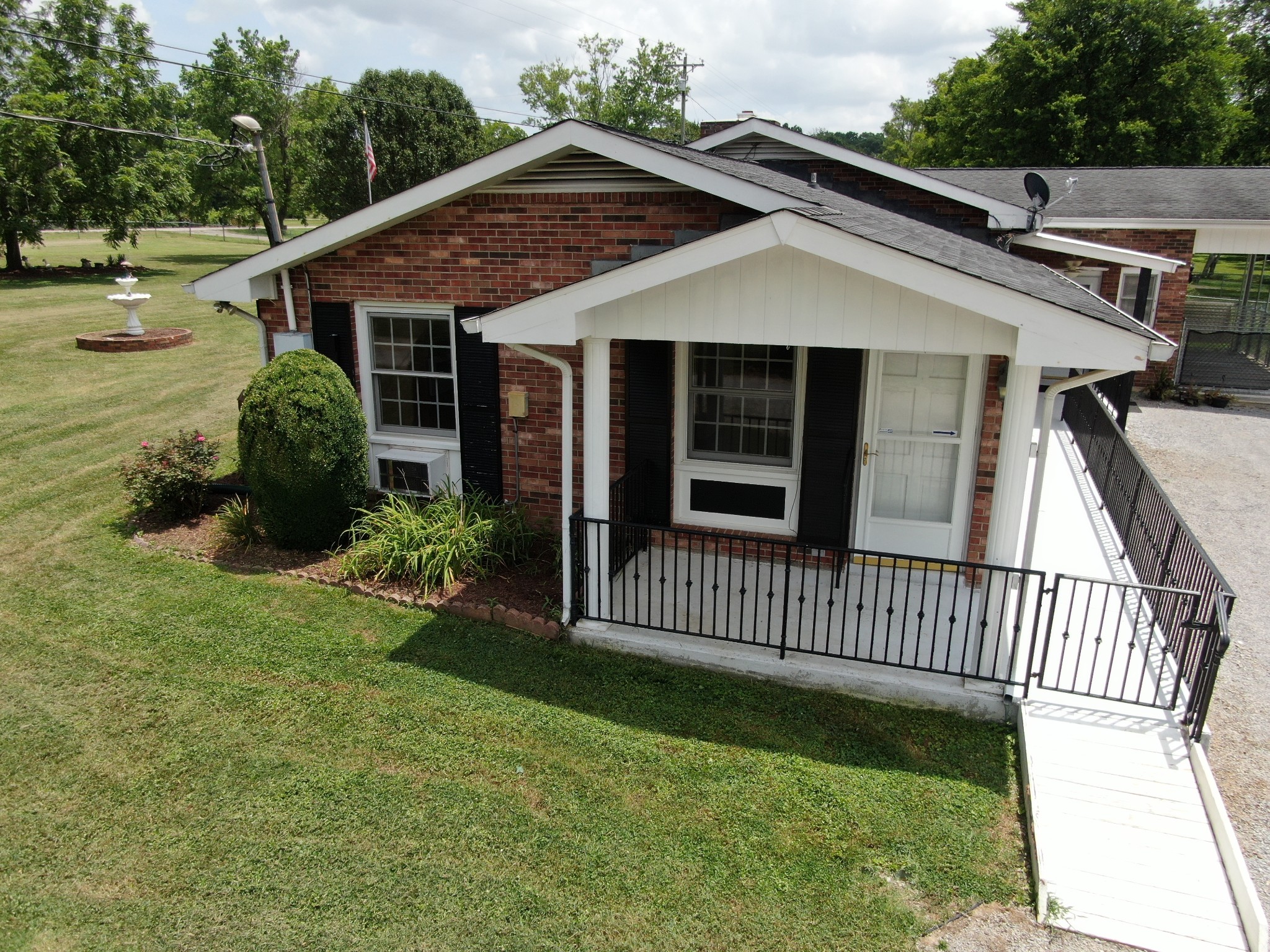 2065 Kidd Rd