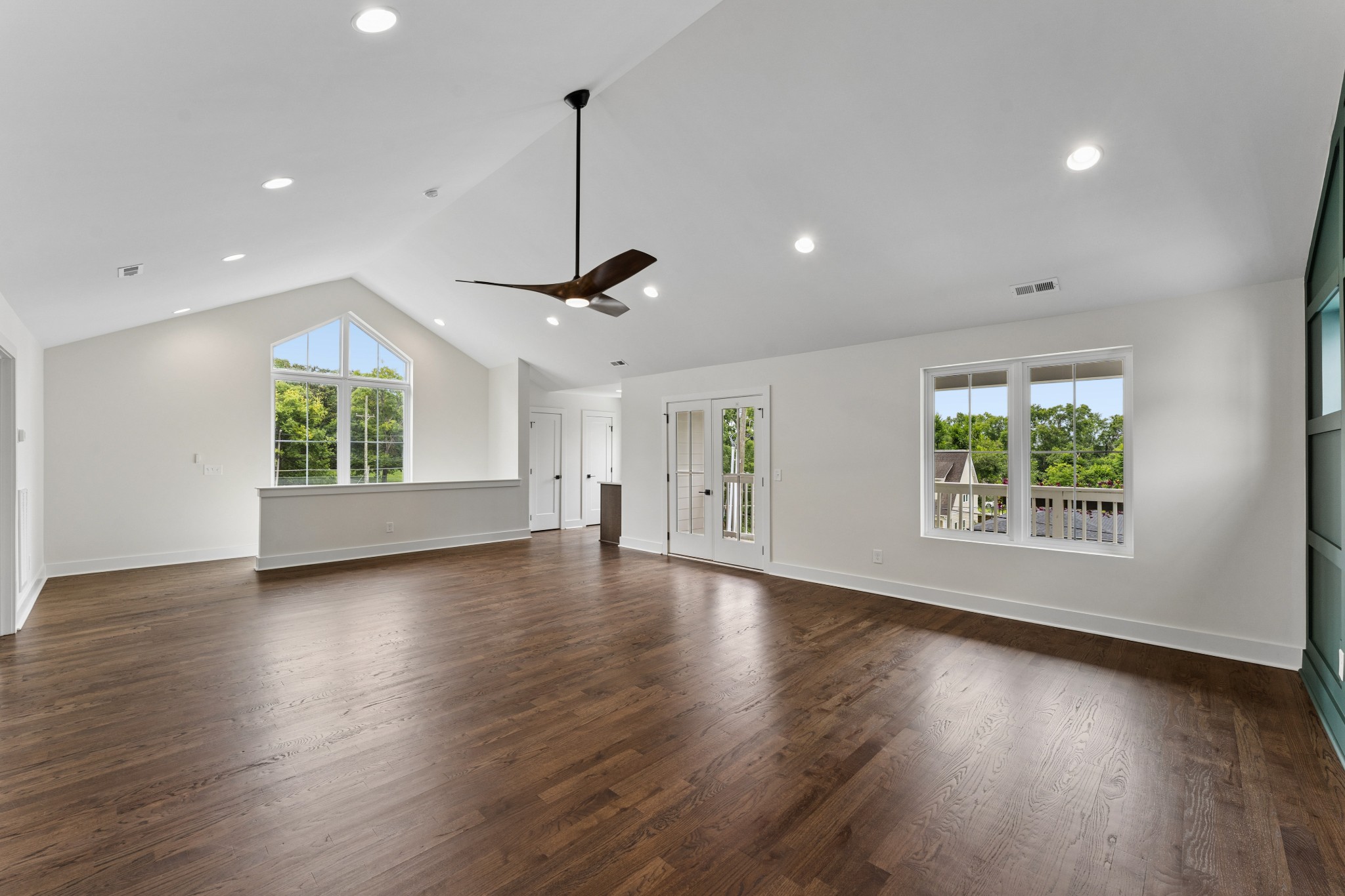 339 Gatewood Ave