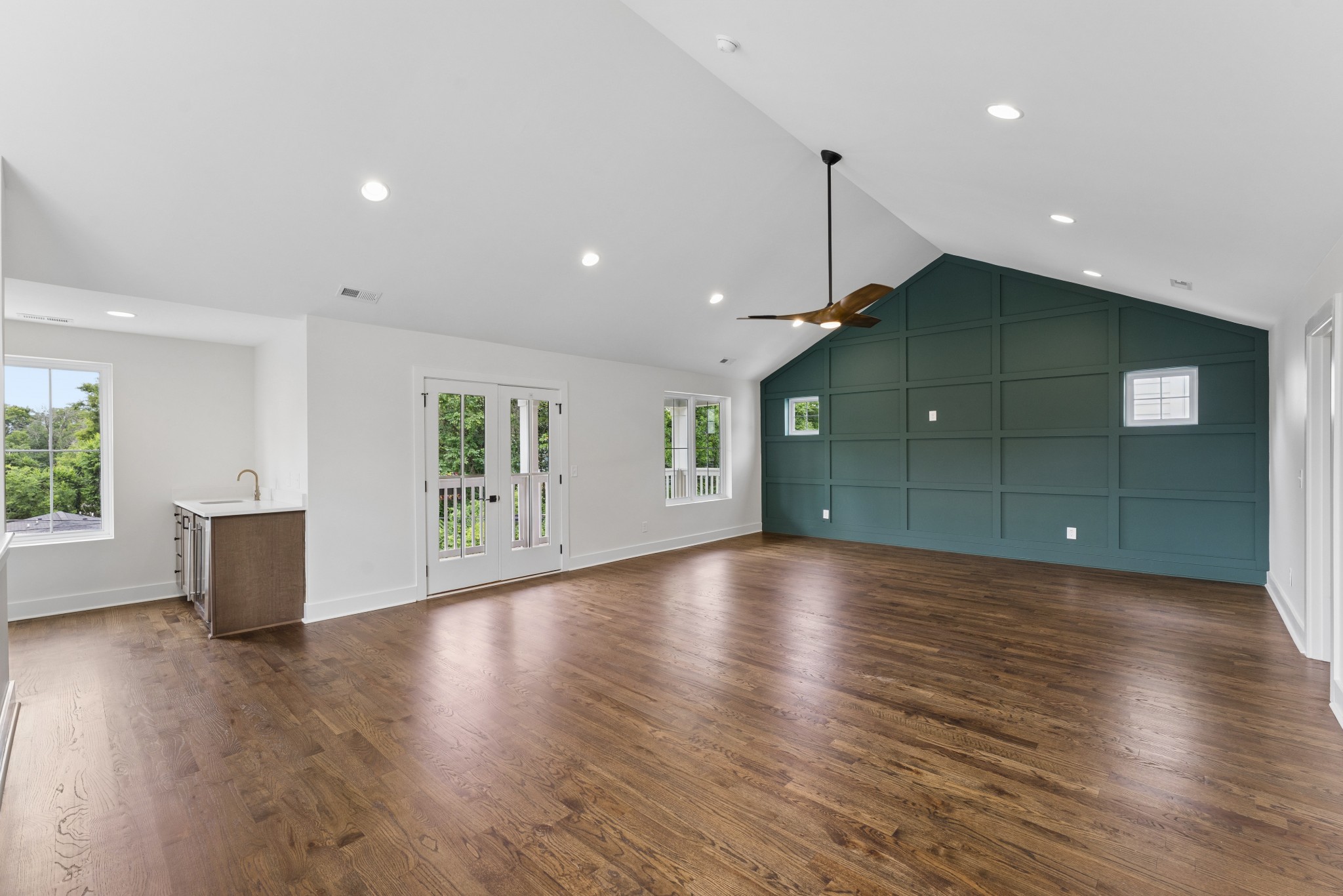 339 Gatewood Ave