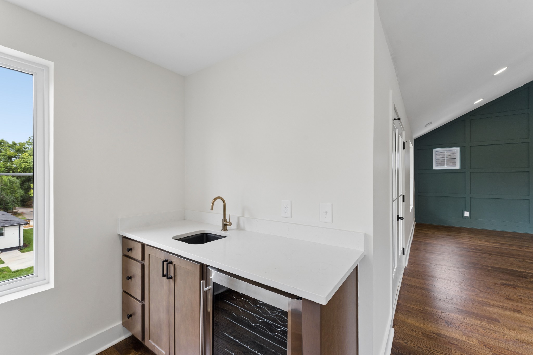 339 Gatewood Ave