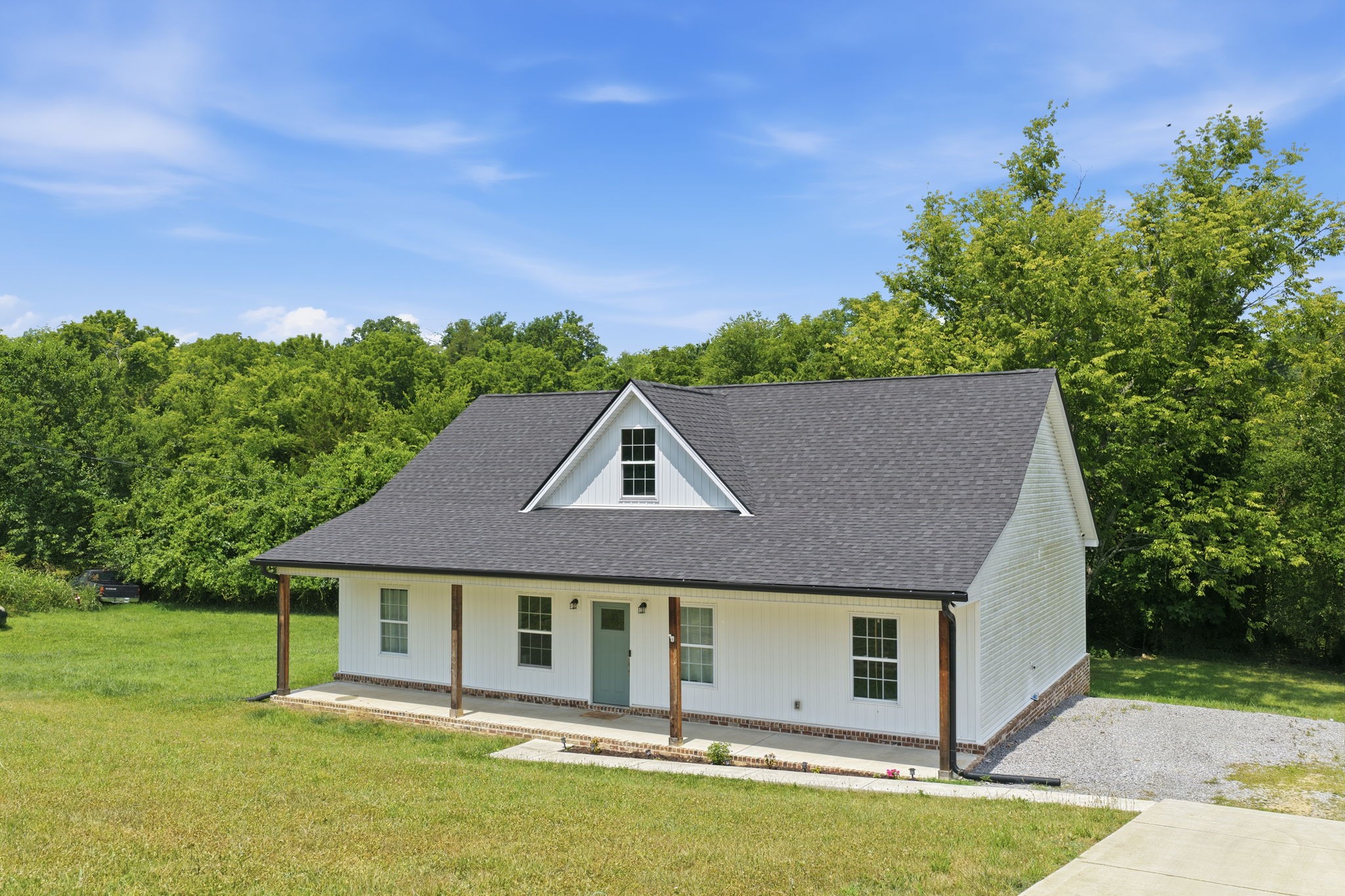 94 Hickory Ridge Ln