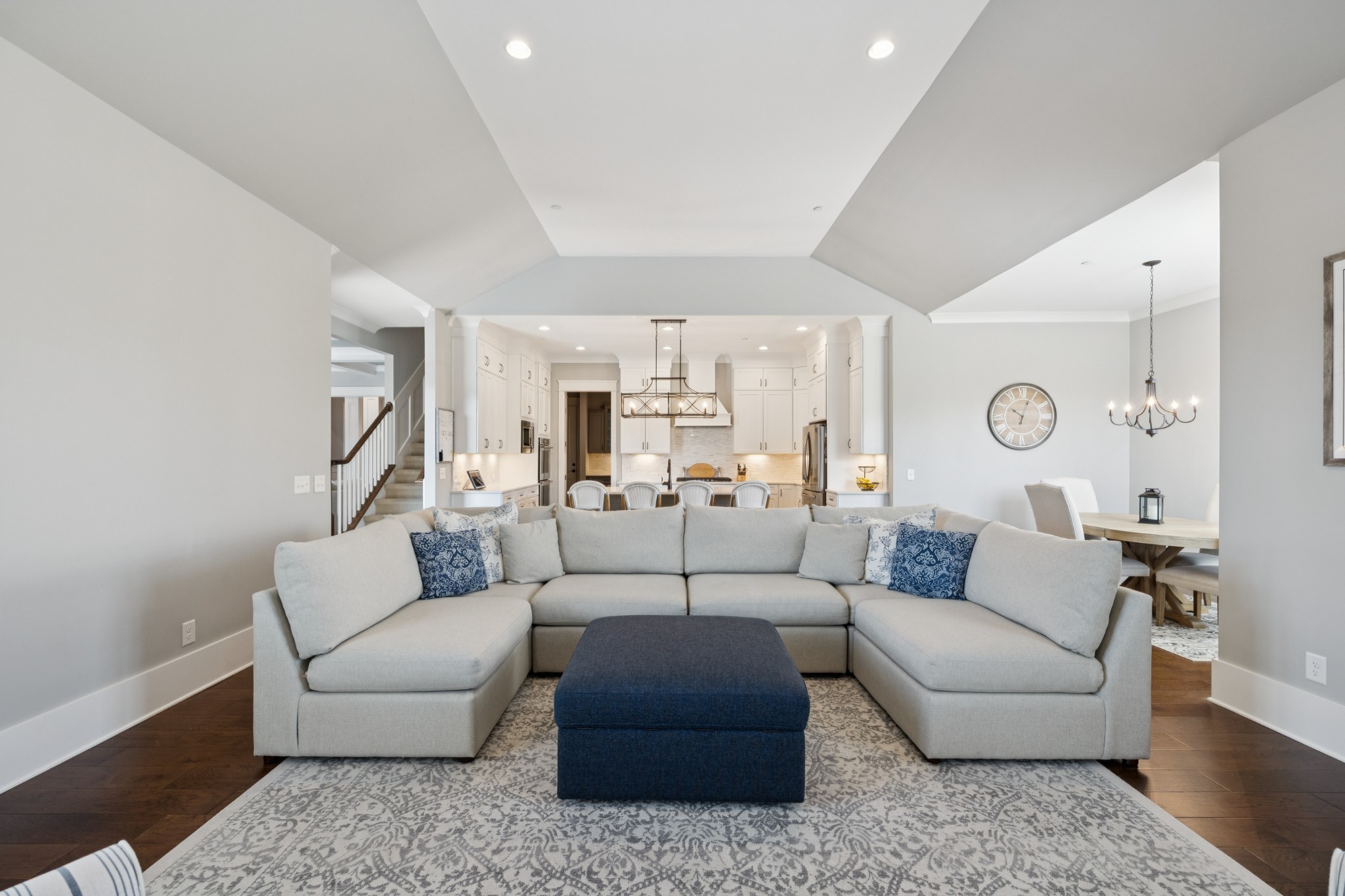 238 Bishops Gate Dr